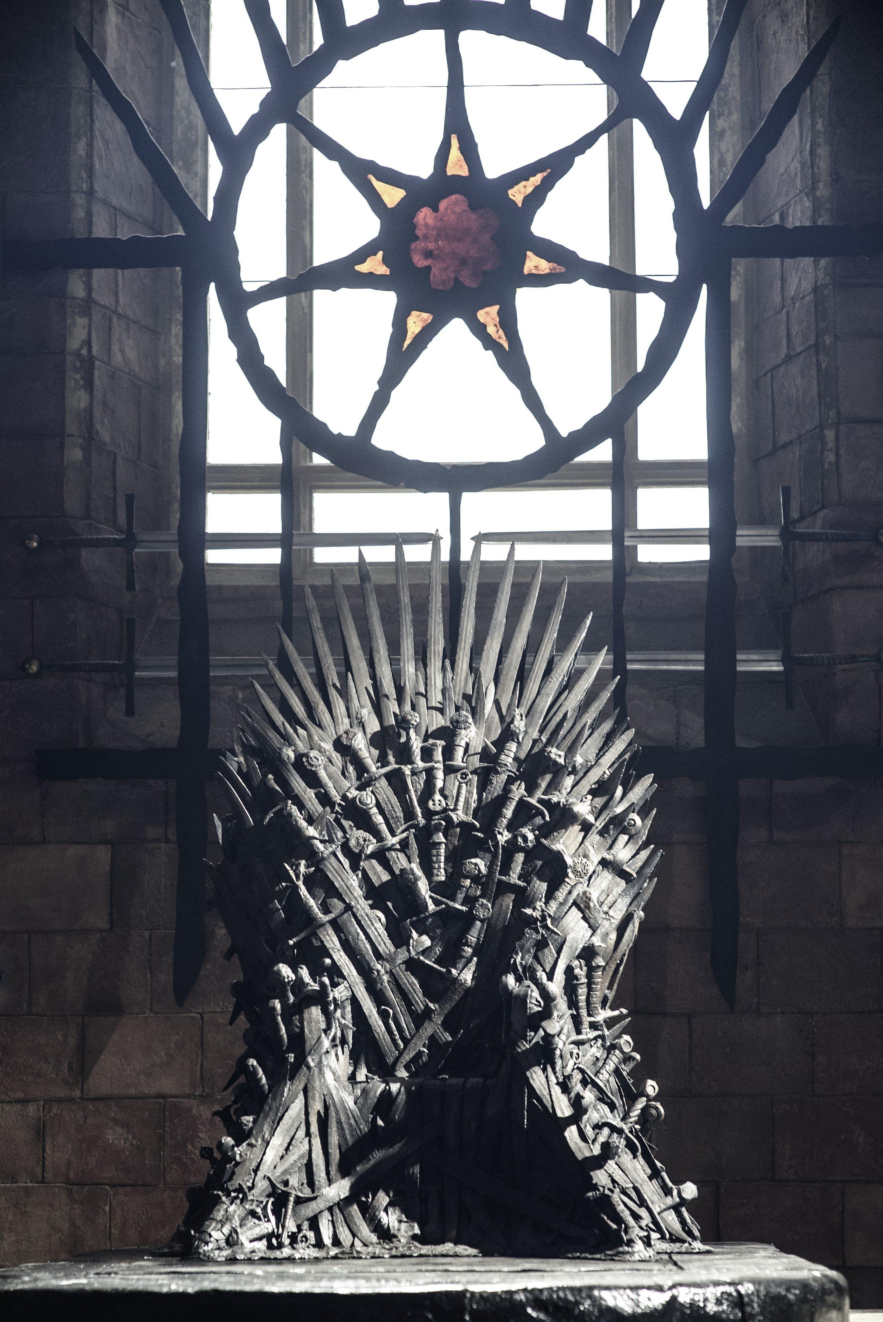 2832x4240 Iron Throne HD Wallpaper