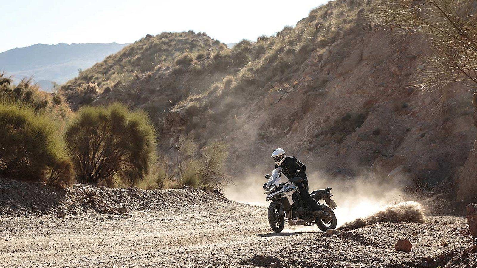 1600x900 2019 Triumph Tiger 1200 XCx Picture, Photo, Wallpaper