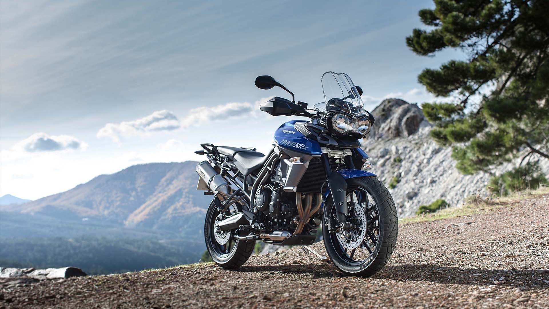 1920x1080 Triumph Tiger 800 XRX 2015 wallpaper