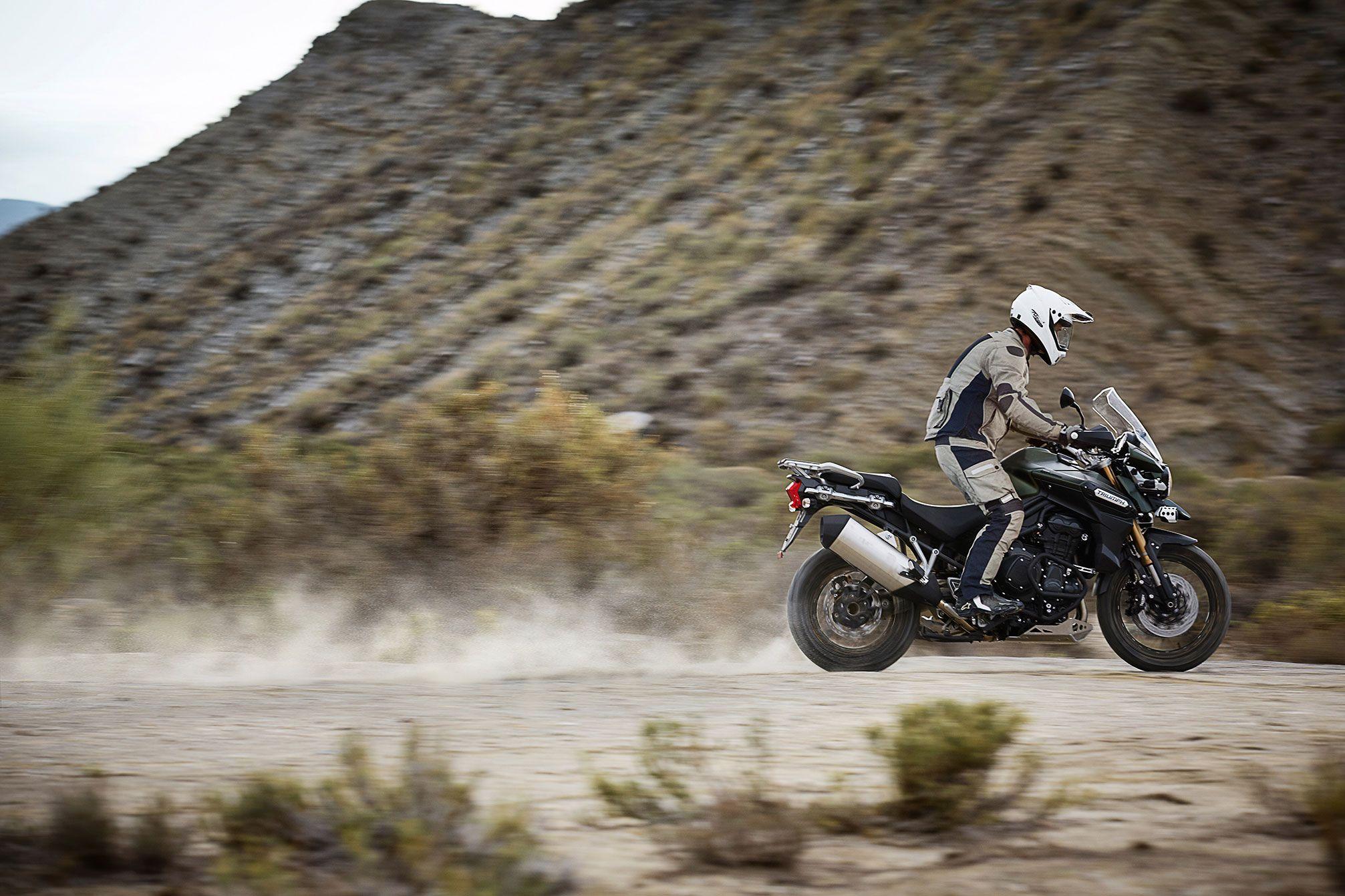 2013x1342 Triumph, Tiger, Explorer, X c Wallpaper HD / Desktop and Mobile Background