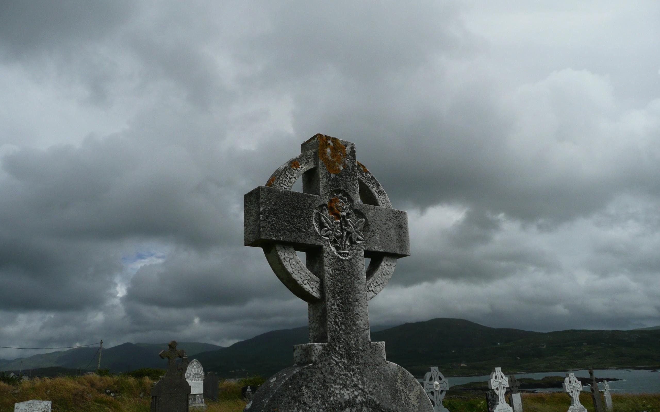 2560x1600 Celtic Desktop