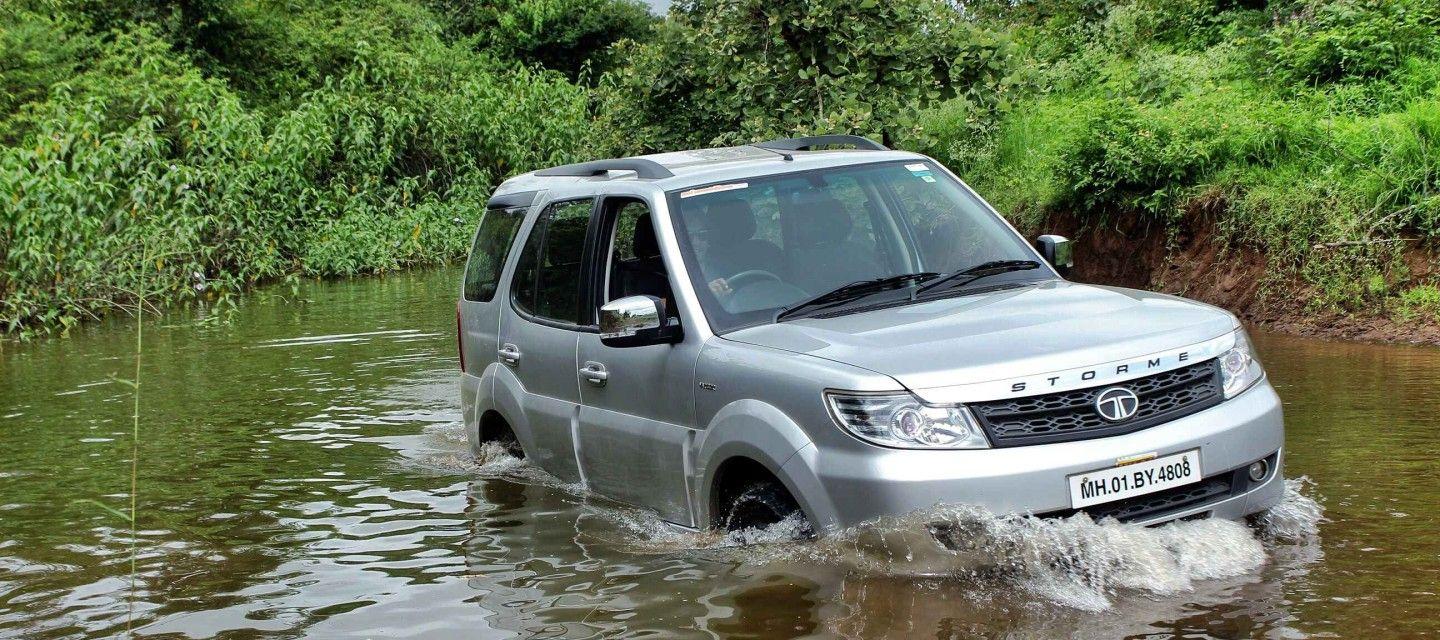 1440x640 Storme Review, 2015 Tata Safari Storme Drive Review, 2015 Tata Safari Storme Facelift, 2015 Tata Safari Storme Top Variant, 2015 Tata Safari Storme VX, 4x 2WD, 4WD, 4x ABS