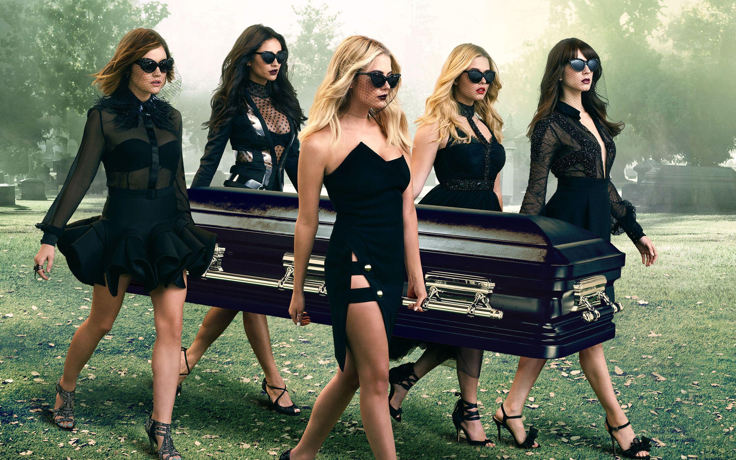 2560x1600 Pretty Little Liars Wallpaper