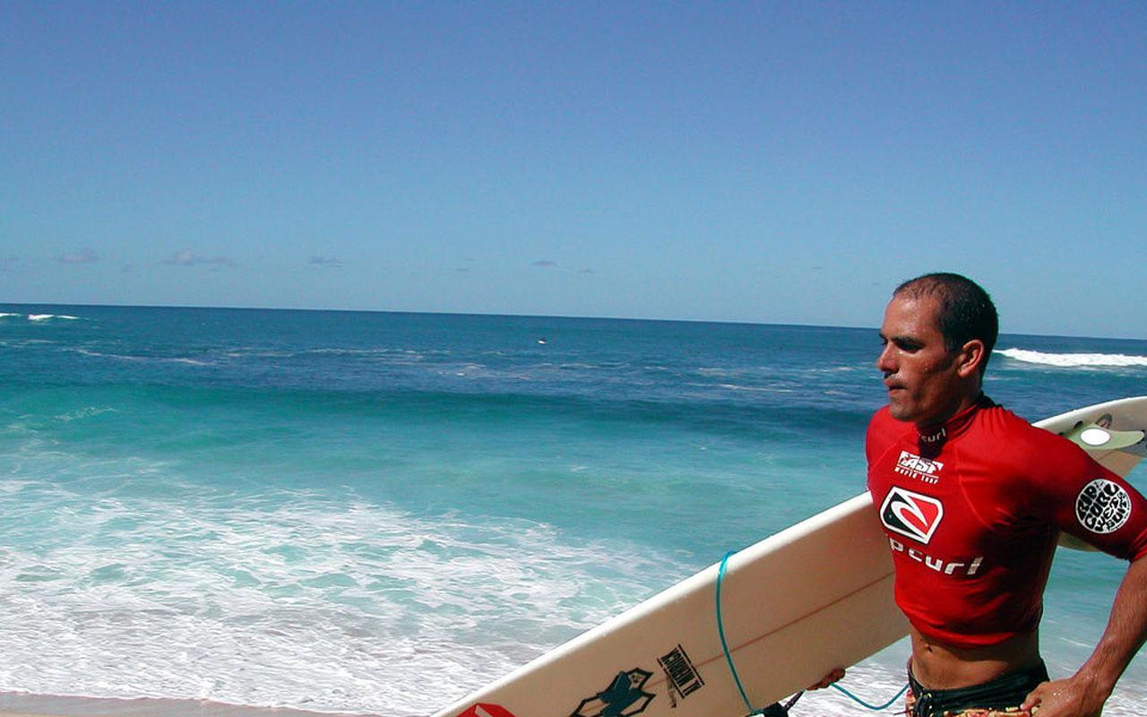 1280x800 Best looking man Slater 1280x800 Wallpaper