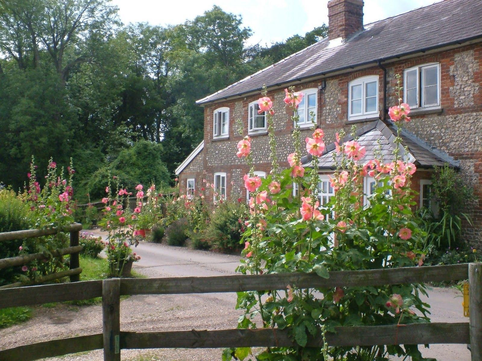 1600x1200 English, Cottage, Wallpaper, Desktop, Background, HD, Widescreen, Photo, Free, Download, HD Image, iPhone Background Image, Desktop Image
