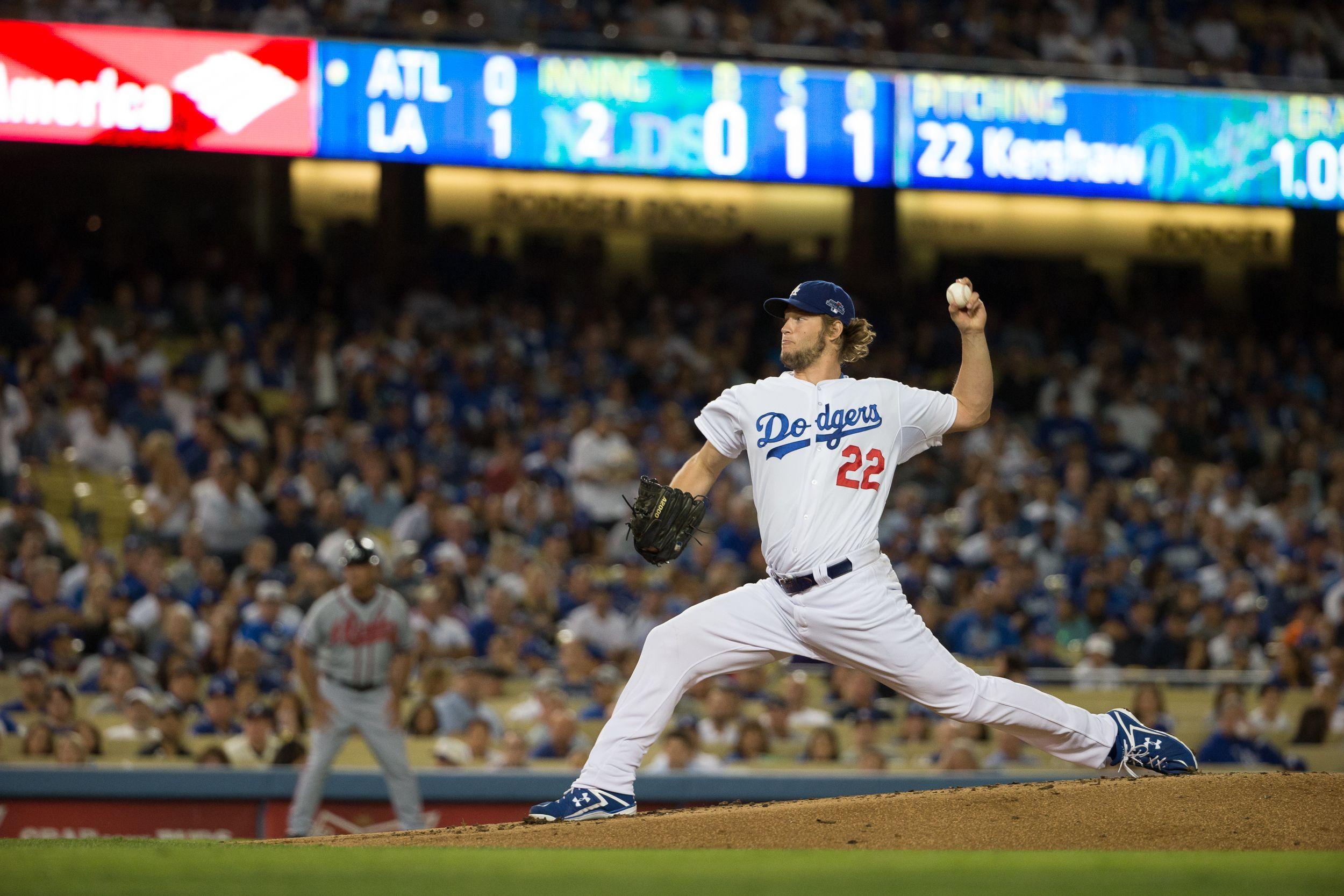 2500x1667 Clayton Kershaw HD Wallpaper
