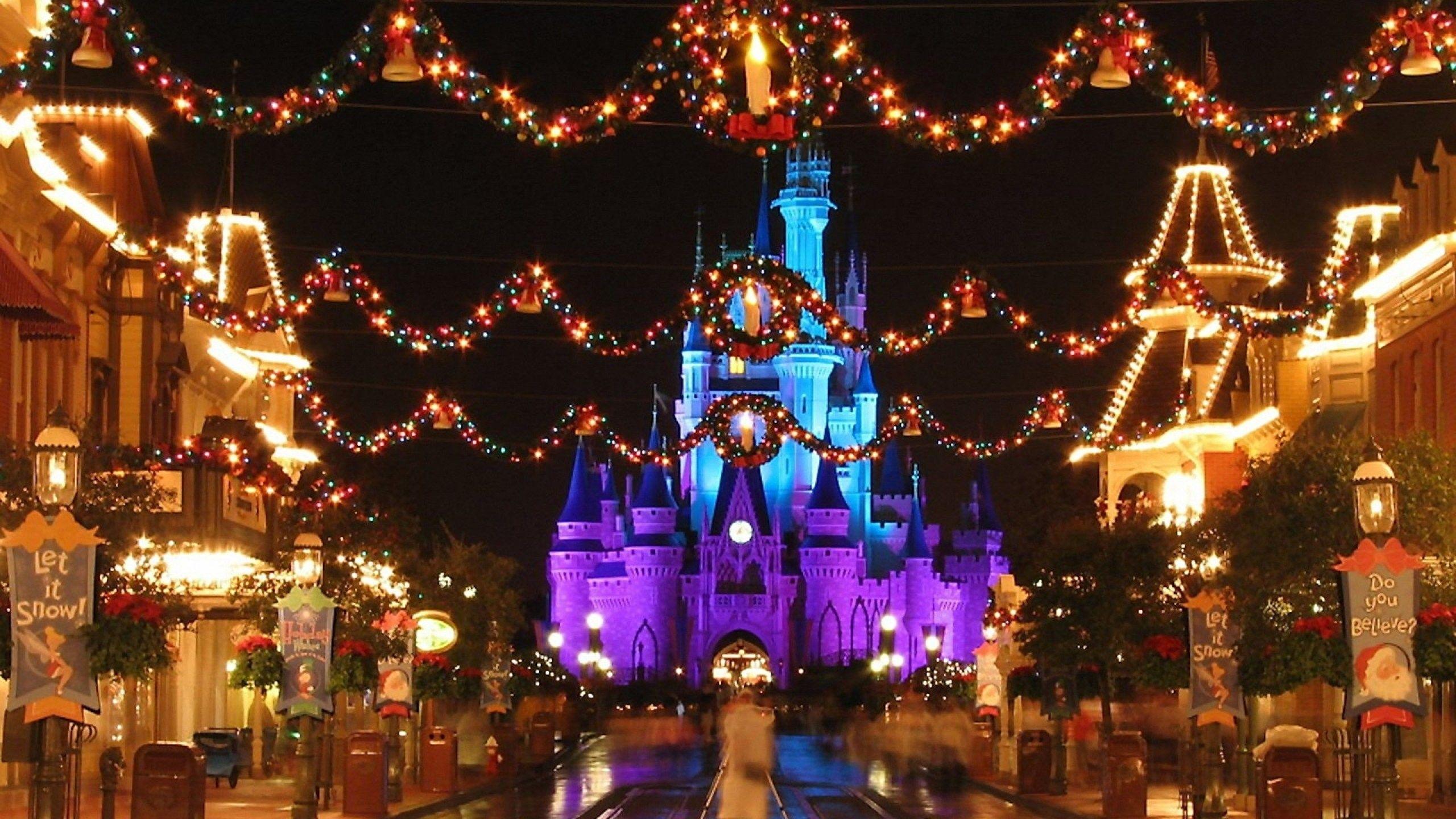 2560x1440 Disney Christmas Wallpaper