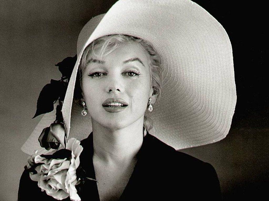 1024x768 Marilyn Monroe Wallpaper