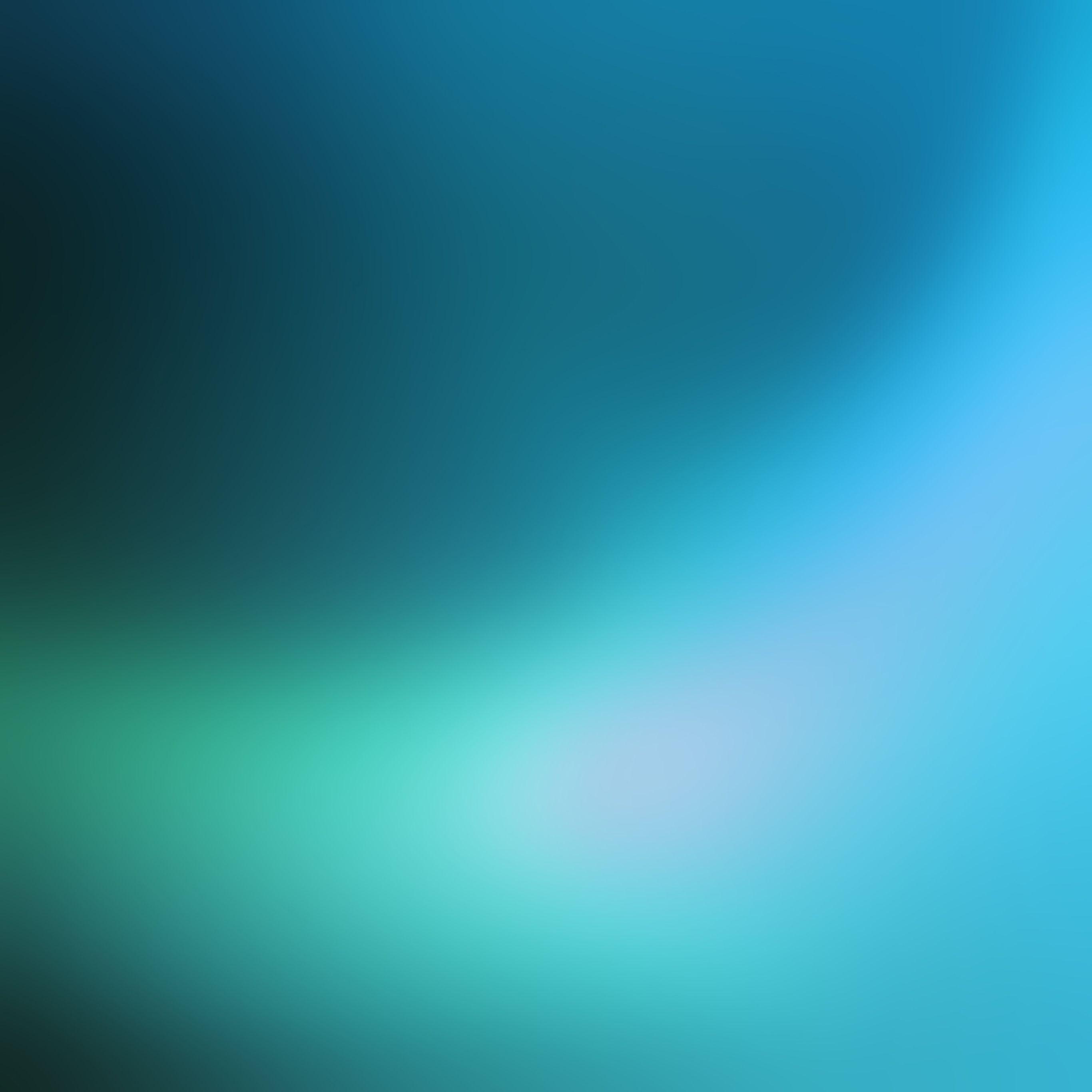 2732x2732 Blue Flare Abstract Gradation Blur
