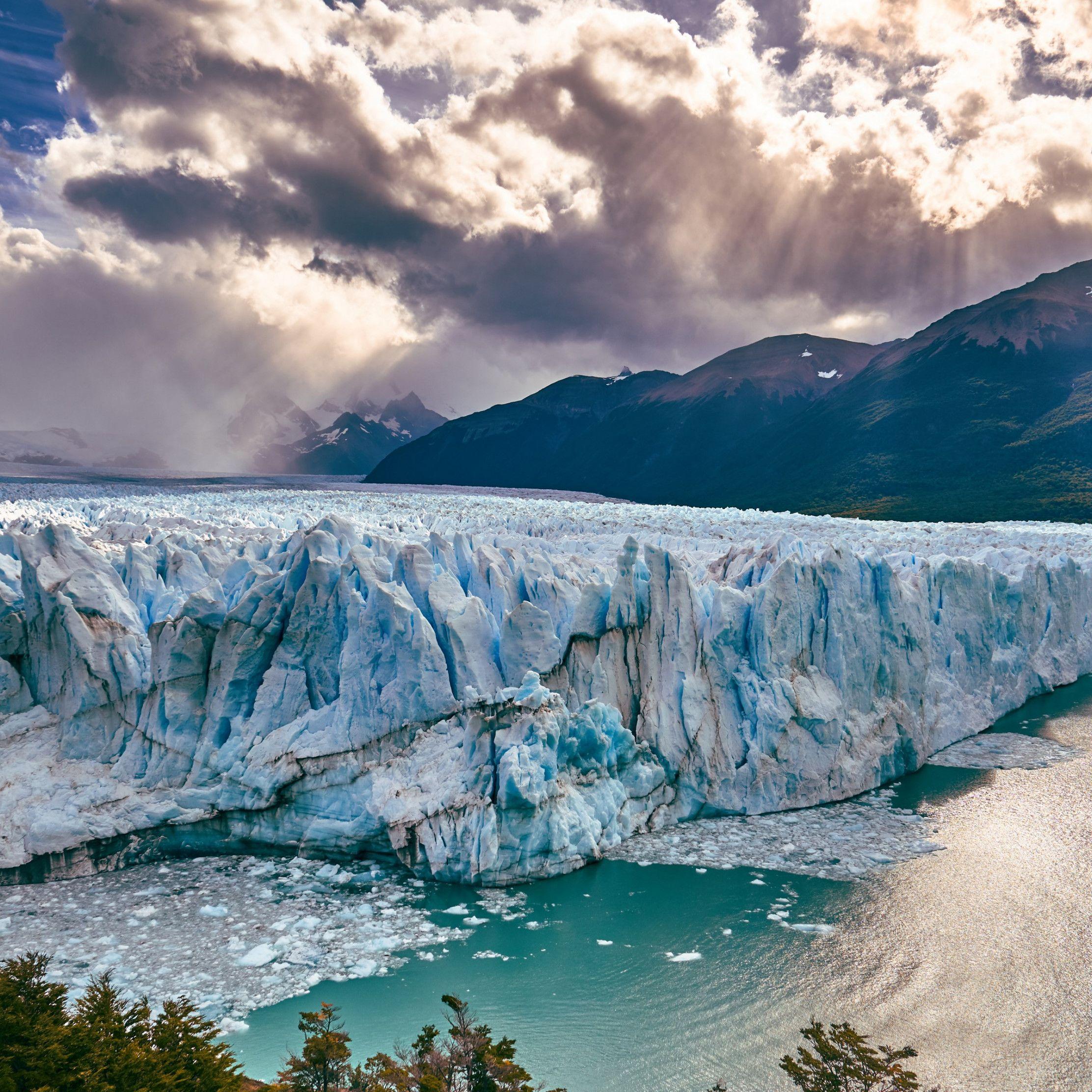 2224x2224 Download wallpaper: Perito Moreno Glacier 2224x2224
