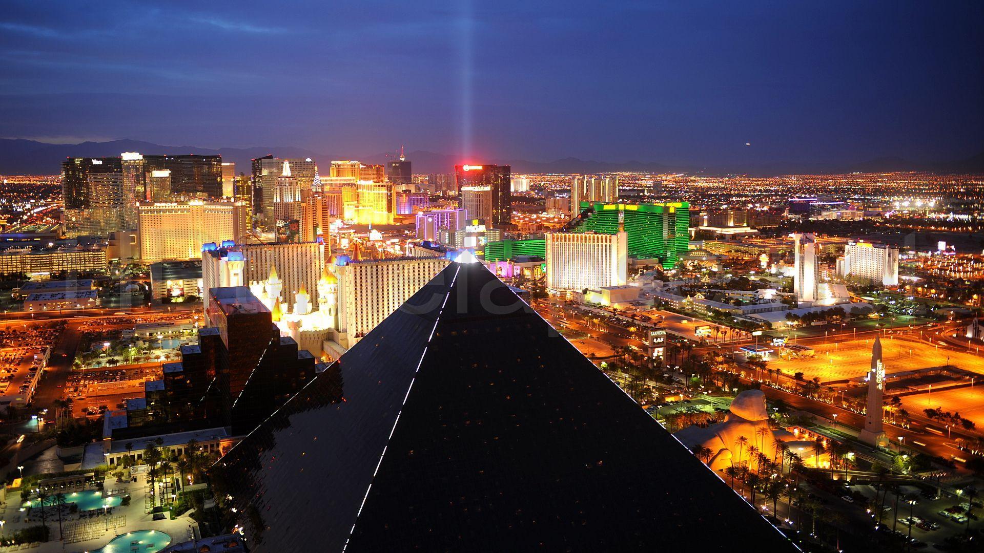 1920x1080 Las Vegas Strip Desktop Wallpaper