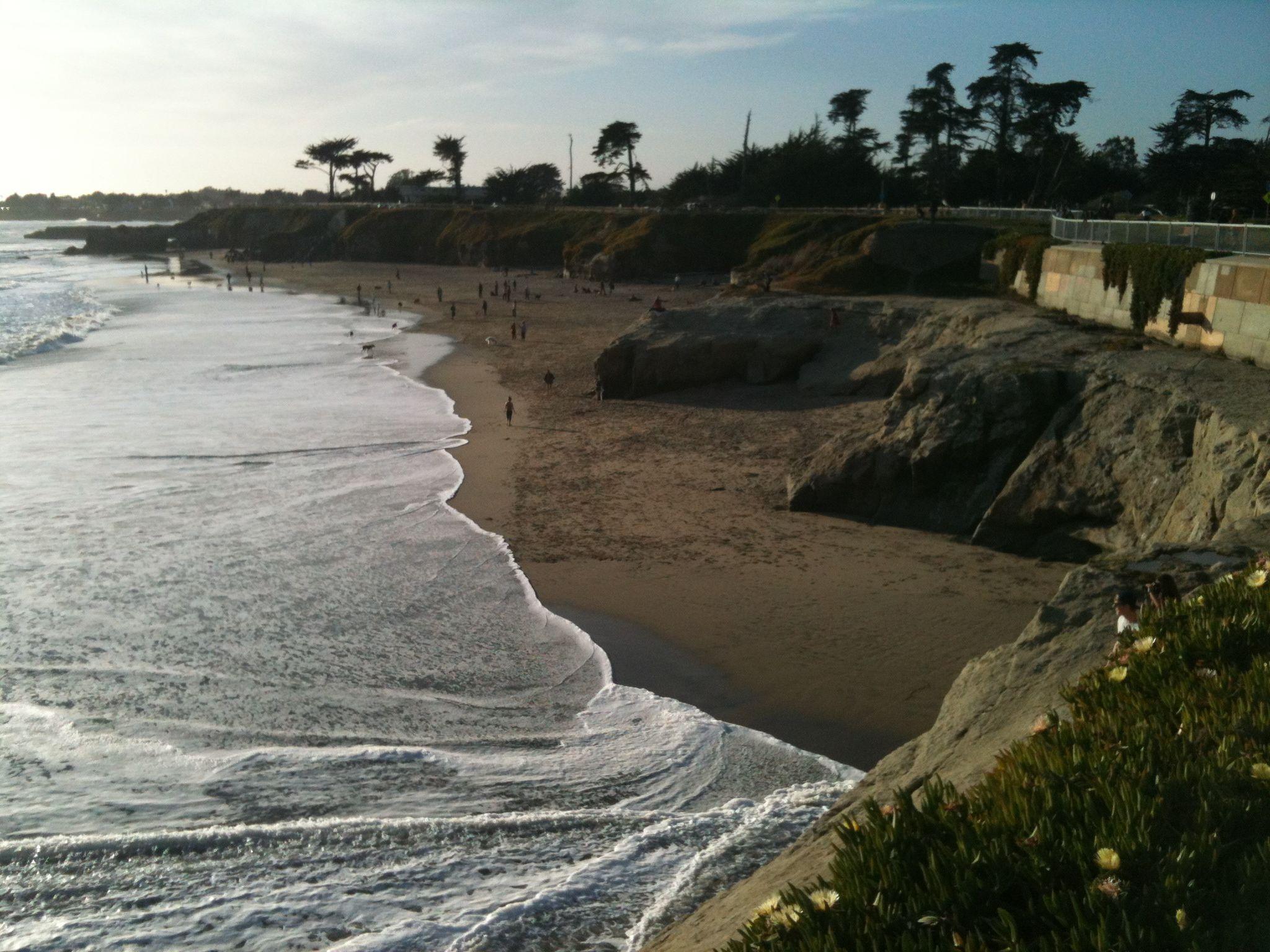 2048x1536 Santa Cruz Surfer Wallpaper. Santa Cruz Wallpaper, Jessica Cruz Green Lantern Wallpaper and Cruz Pirates of the Caribbean Wallpaper