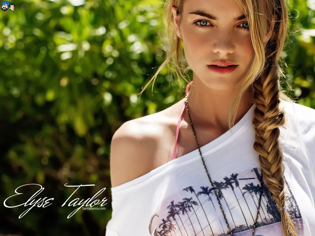 1024x768 HD Wallpaper of Hot Babes, Hollywood Actress I Beautiful Girls & Bikini Model Photo