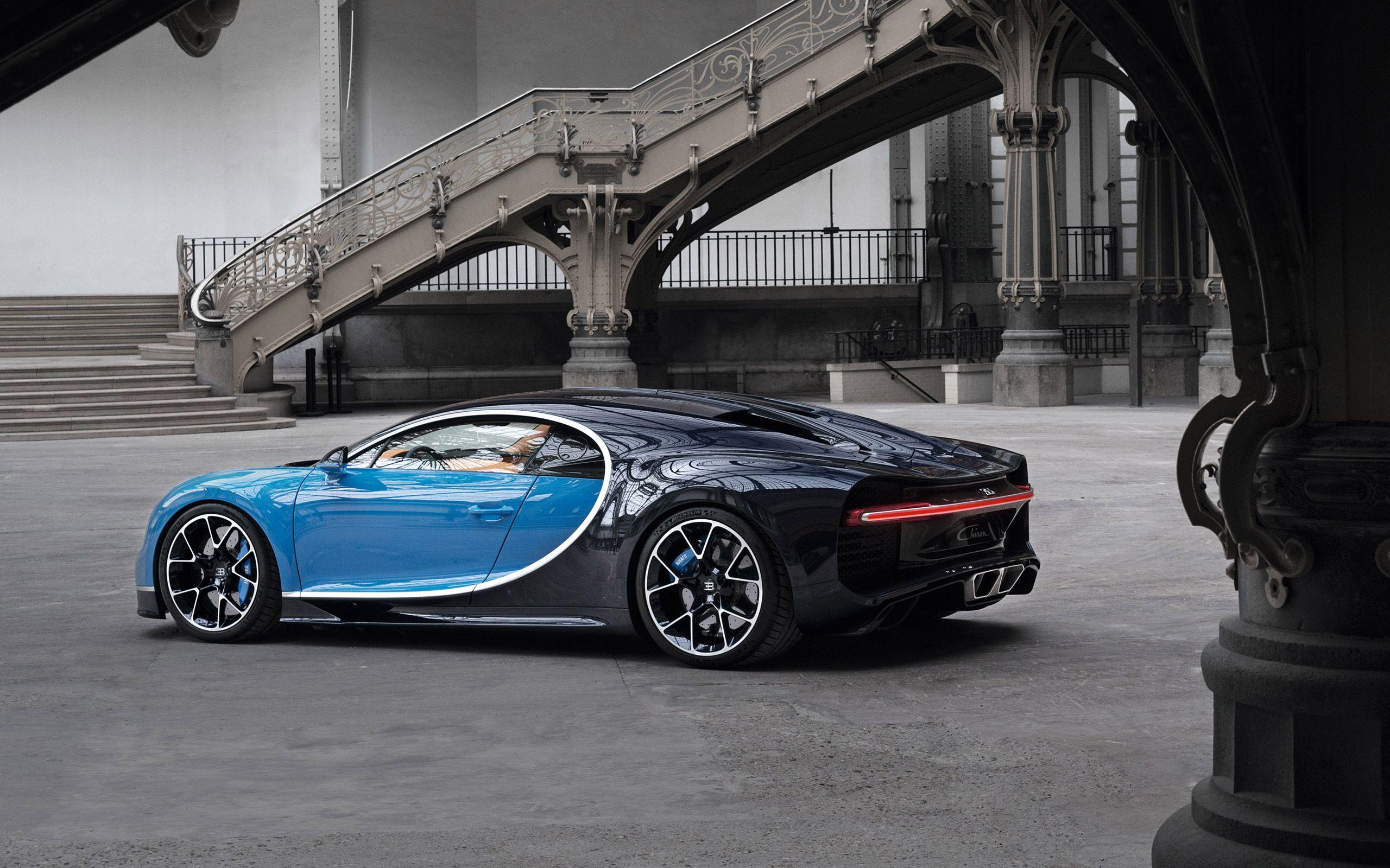 2560x1600 Bugatti Chiron Wallpaper