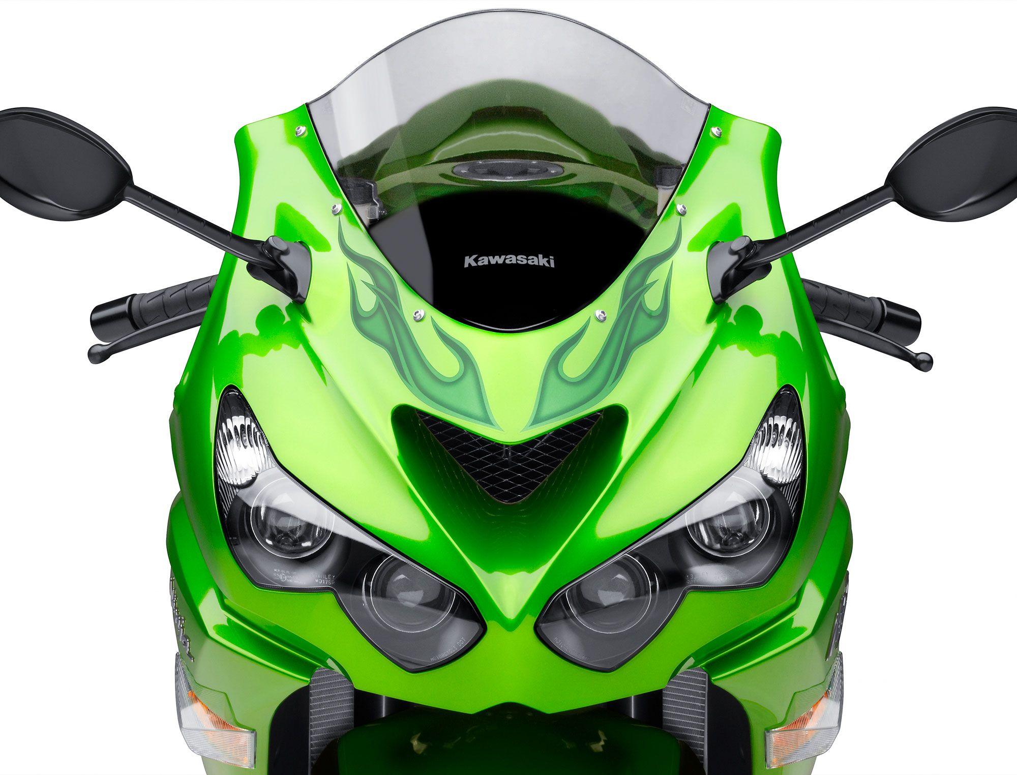 2000x1524 Kawasaki Ninja ZX 14R Review