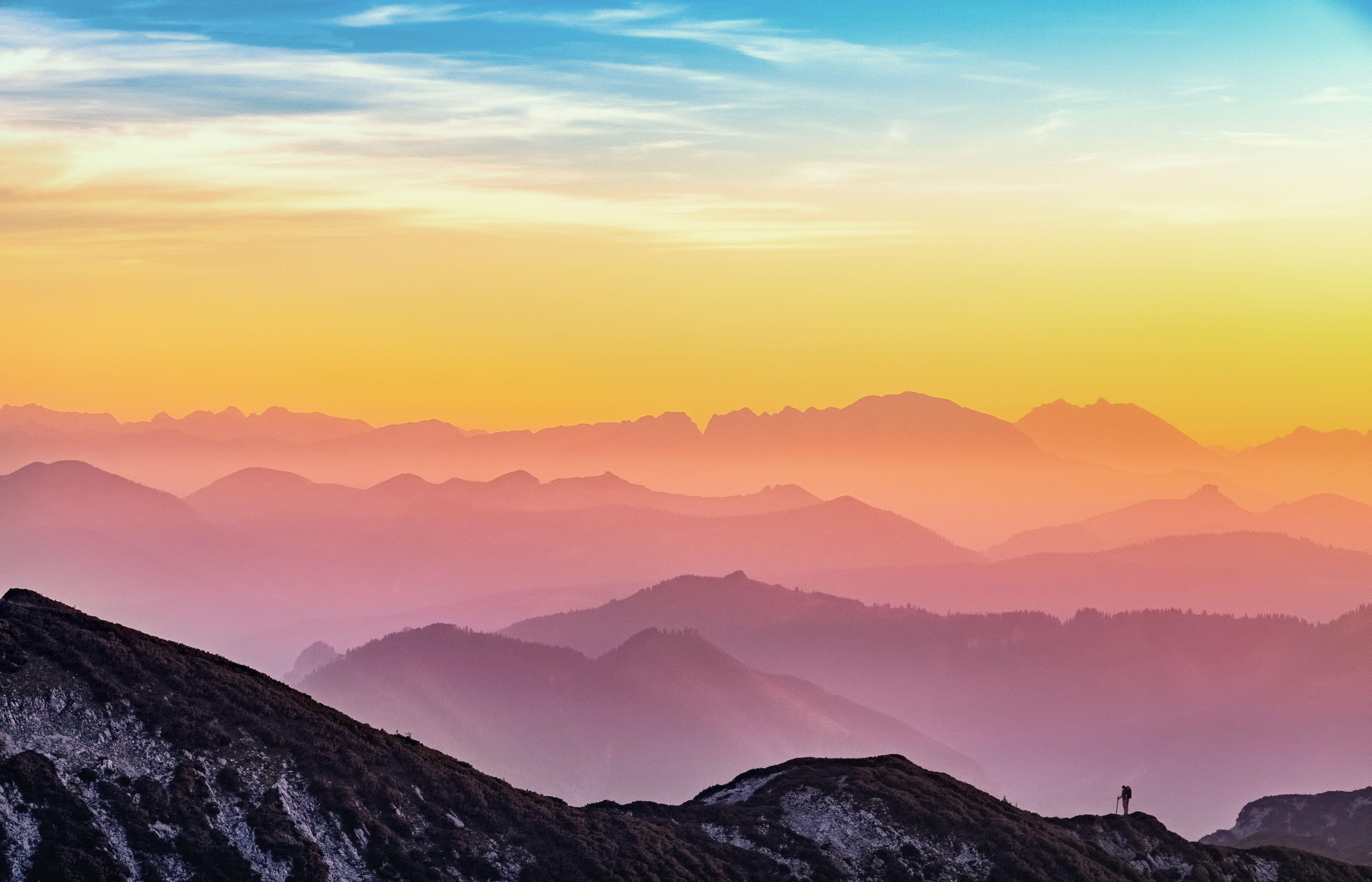 4608x2963 Hiking Wallpaper