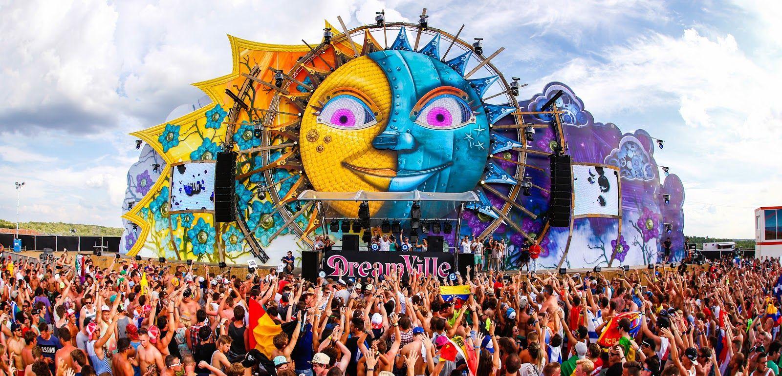 1600x771 Tomorrowland HD HD Wallpaper