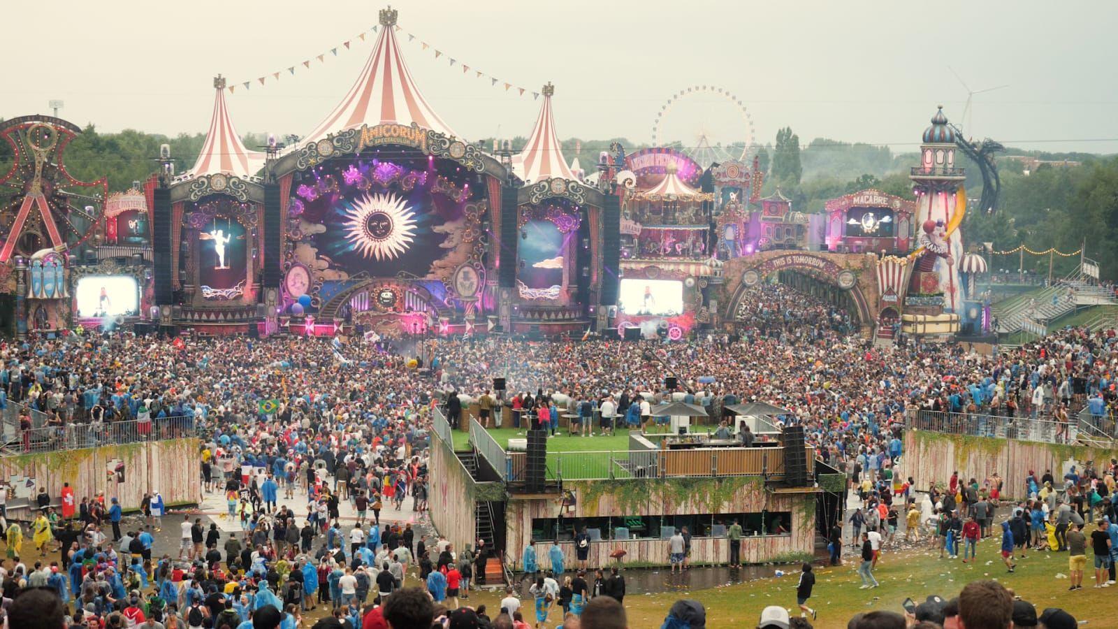 1600x900 At Tomorrowland music festival, luxury can be a main event