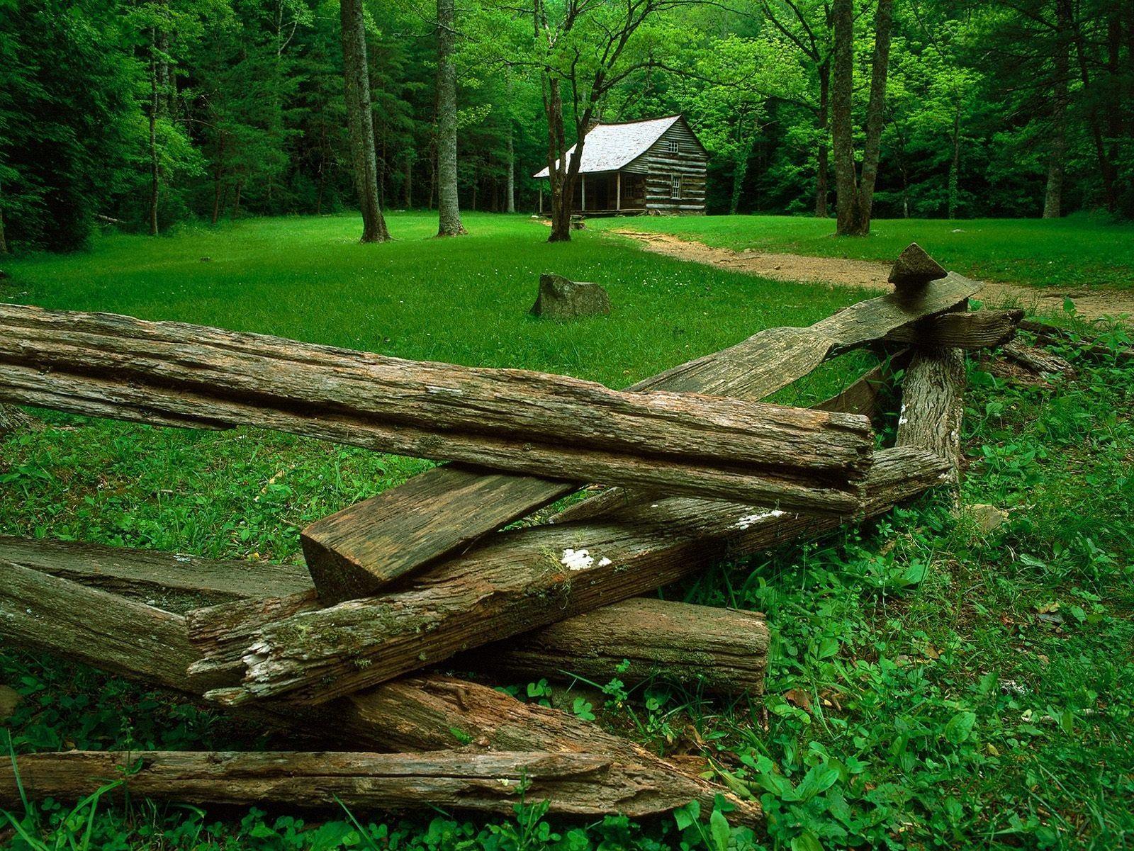 1600x1201 Carter Shields Cabin, Cades Cove, Great Smoky Mo [1600x1200]