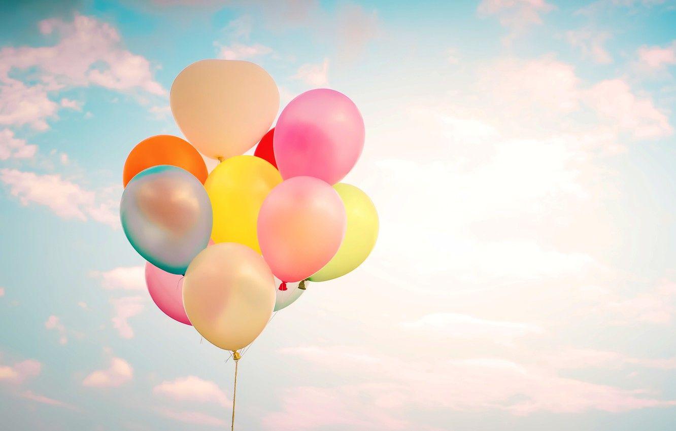 1332x850 Wallpaper summer, the sky, the sun, happiness, balloons, colorful, summer, sunshine, happy, balloon image for desktop, section настроения