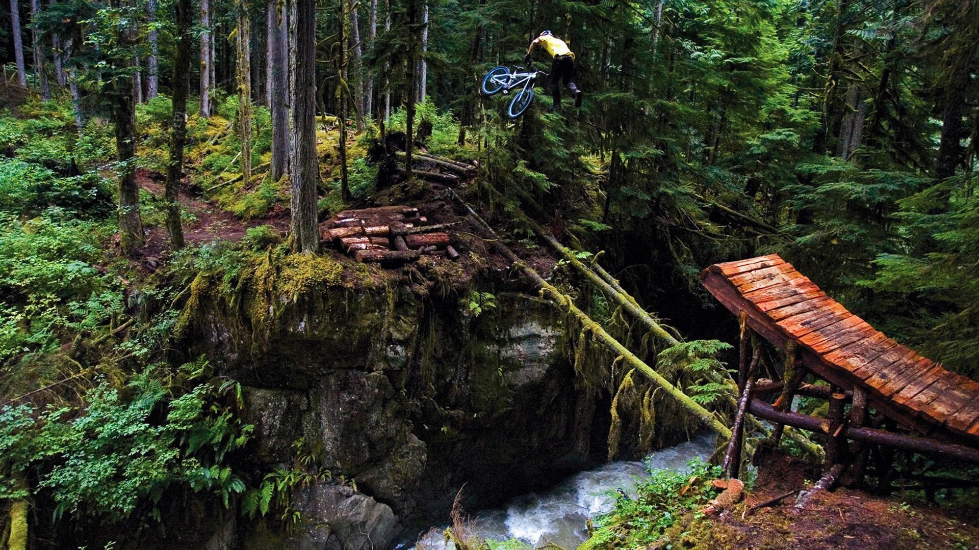 1920x1080 Mountain Biking Wallpaper