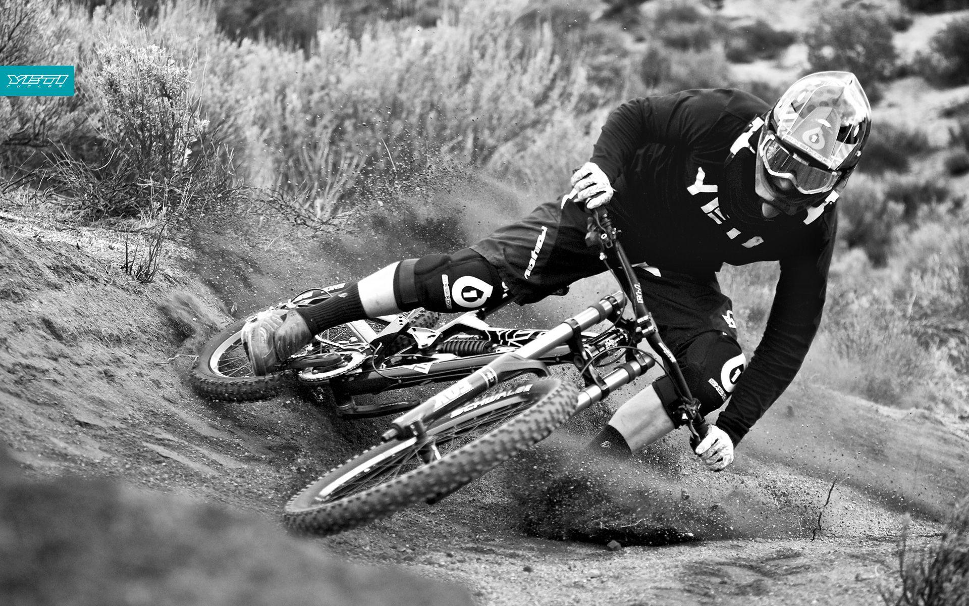 1920x1200 Bank downhill mountain bike wallpaperx1200