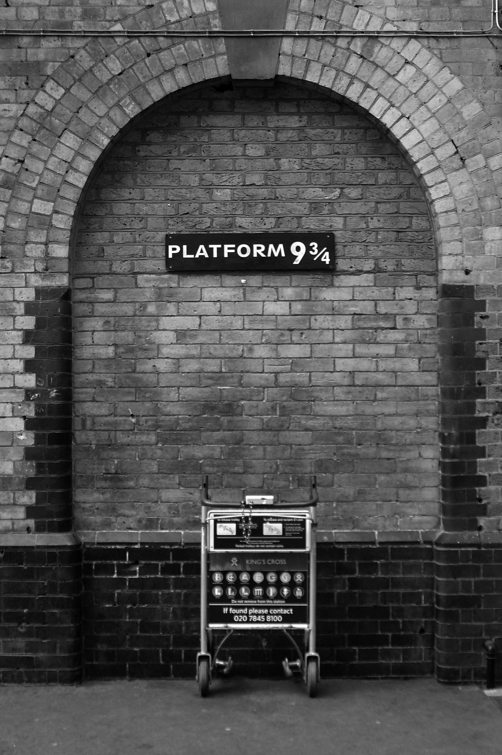 1725x2592 Harry Potter Background Platform 9 3 4 HD Wallpaper