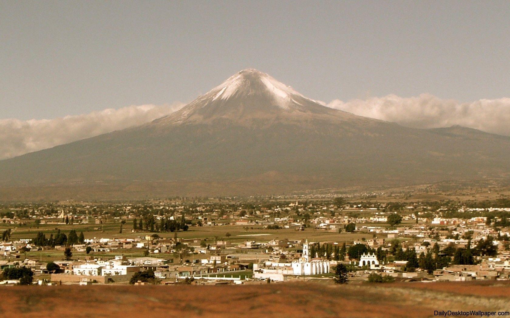 1680x1050 Mount Fuji