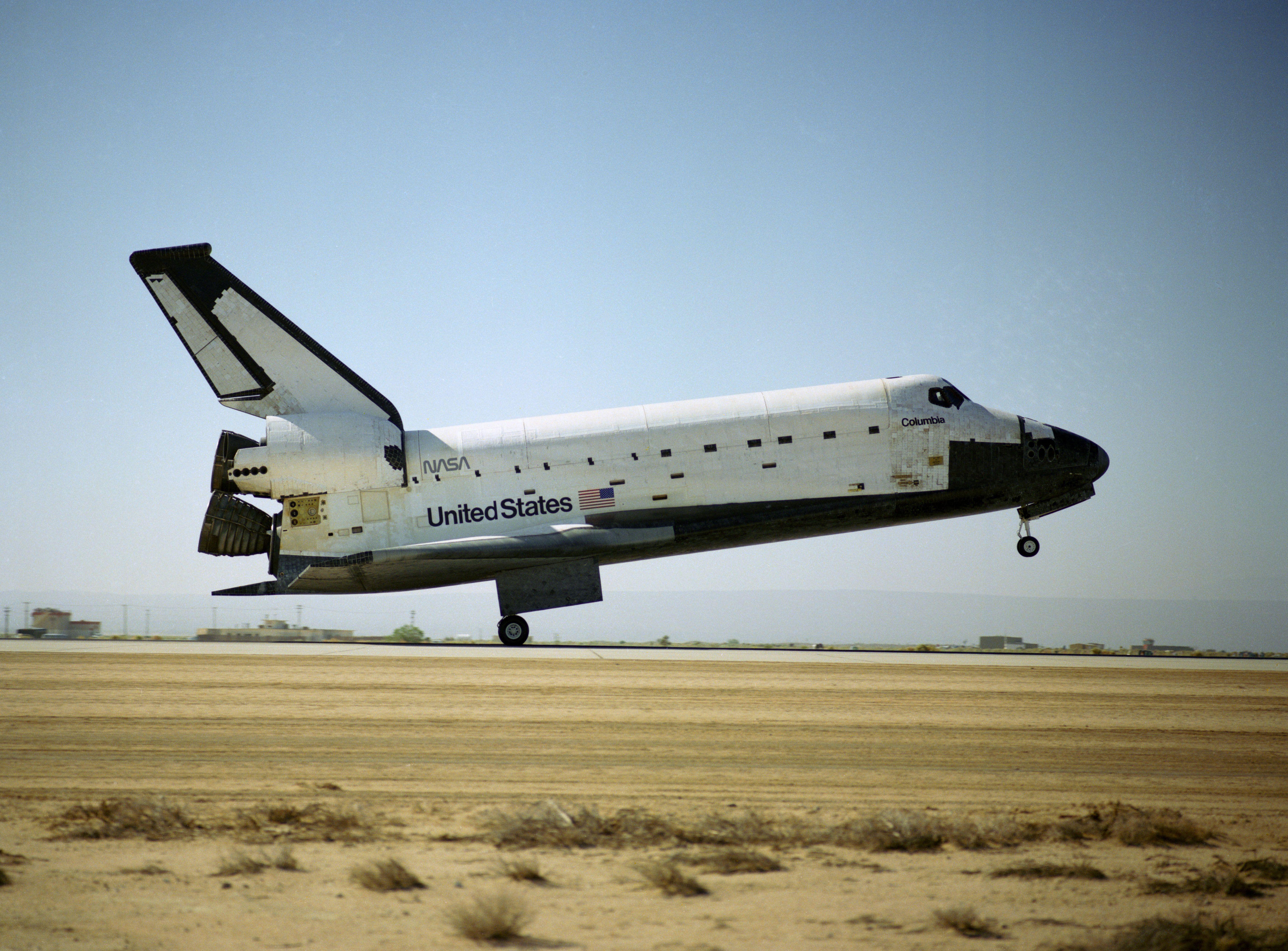 5700x4206 Nasa Space Shuttle Wallpaper:5700x4206