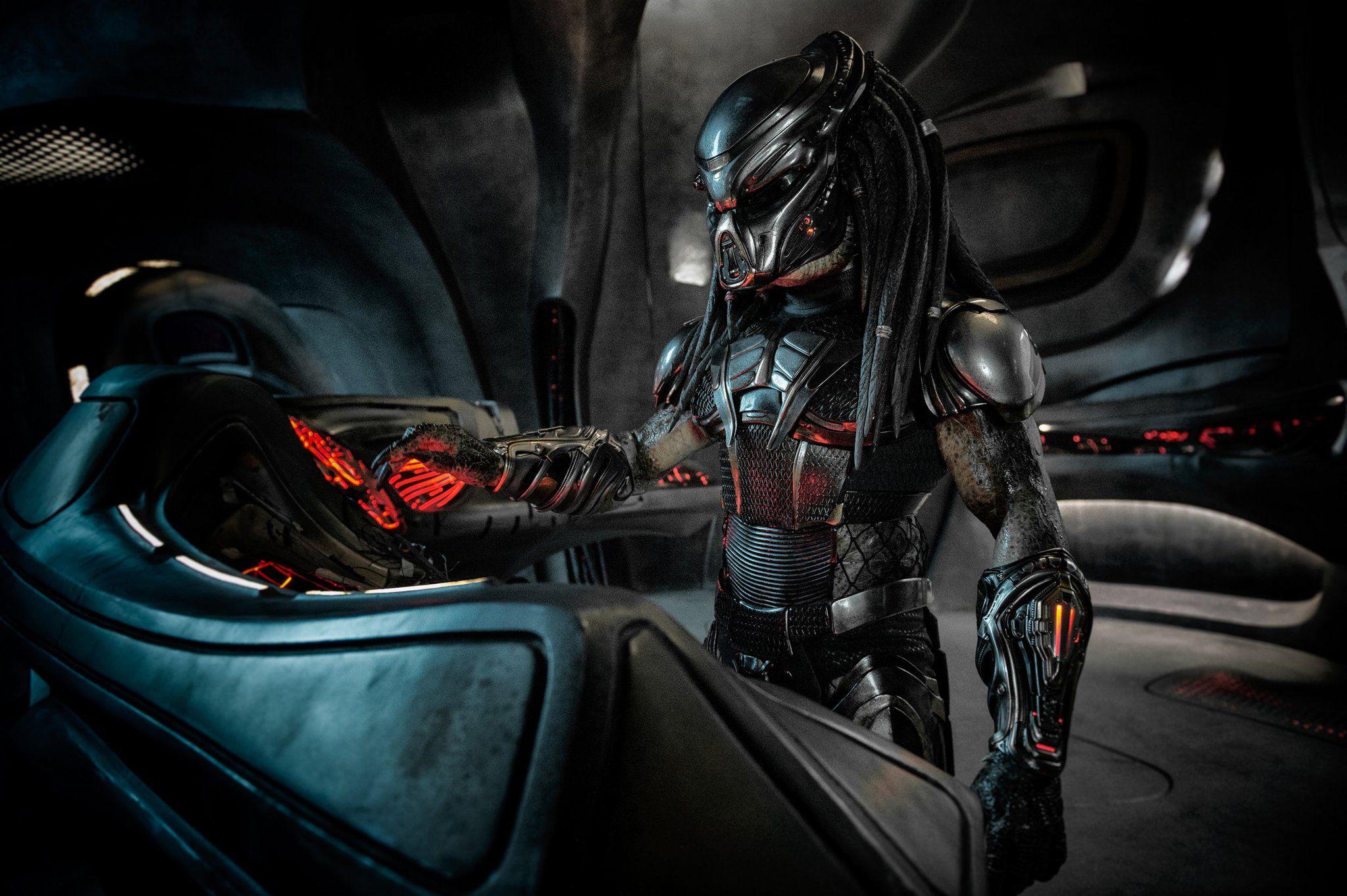 2047x1363 Alien Predator Sci Fi The Predator Movie Wallpaper:2047x1363
