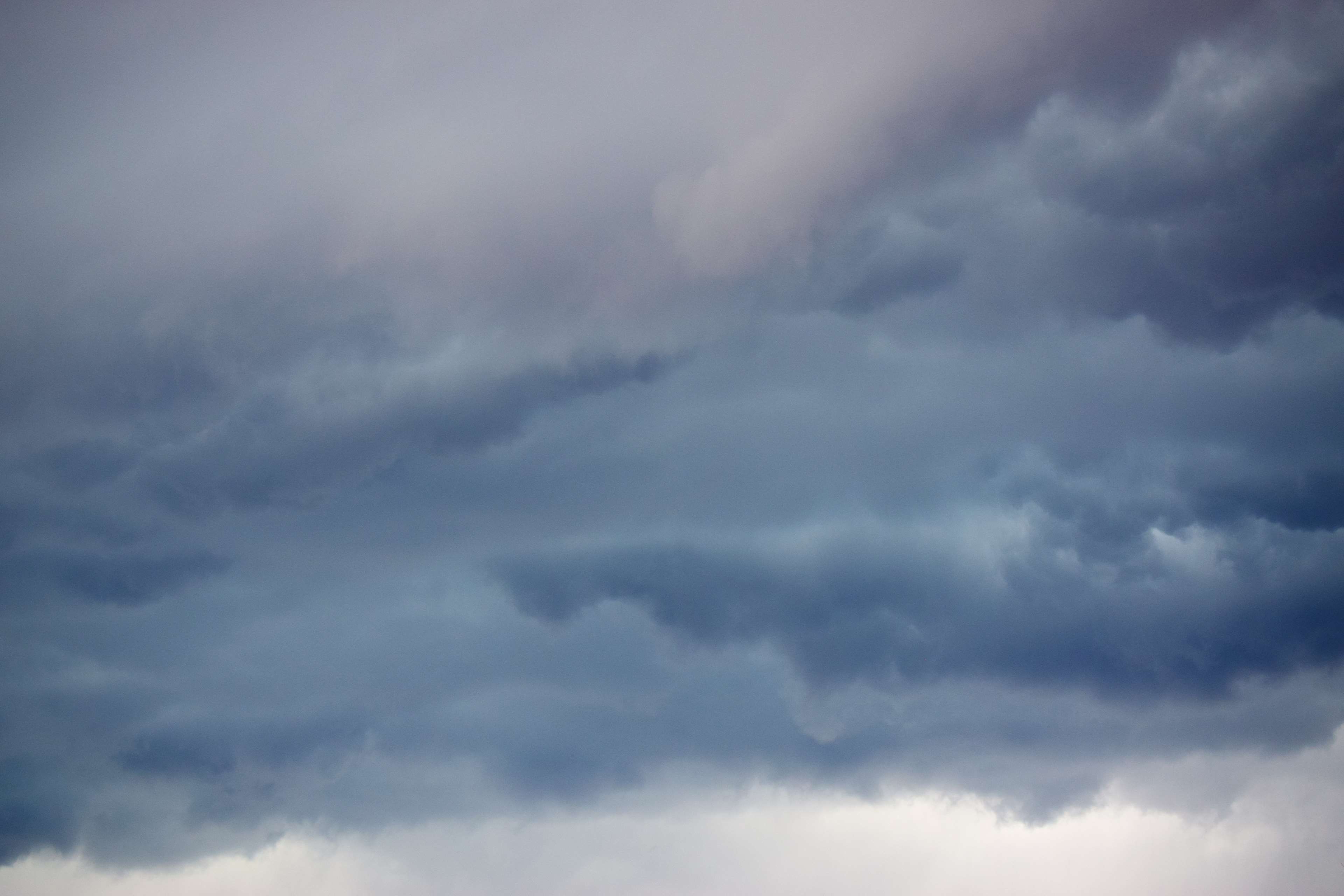 Gloomy 4k Wallpapers Top Free Gloomy 4k Backgrounds Wallpaperaccess