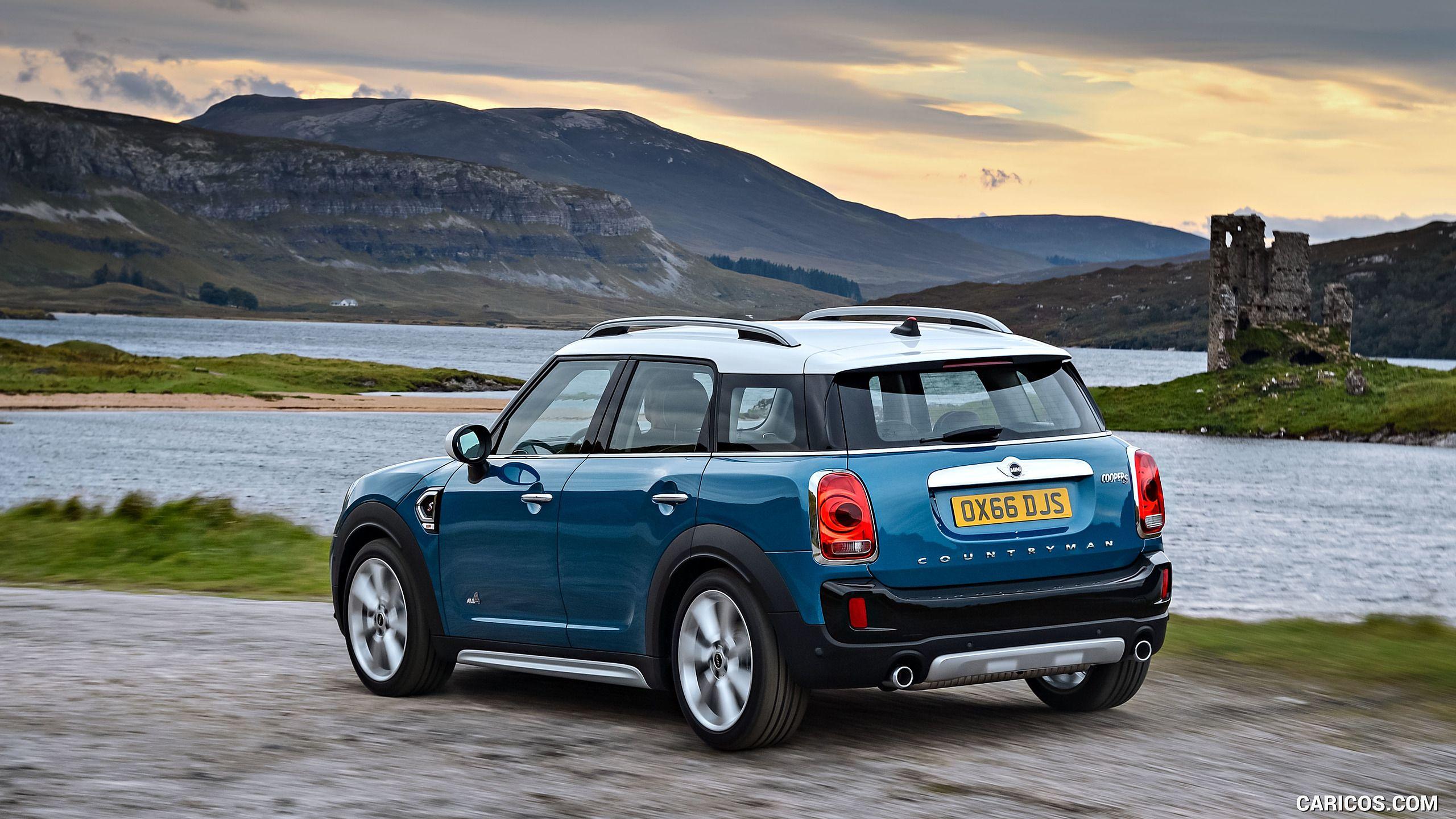 2560x1440 MINI Cooper S Countryman ALL4 Three Quarter. HD Wallpaper