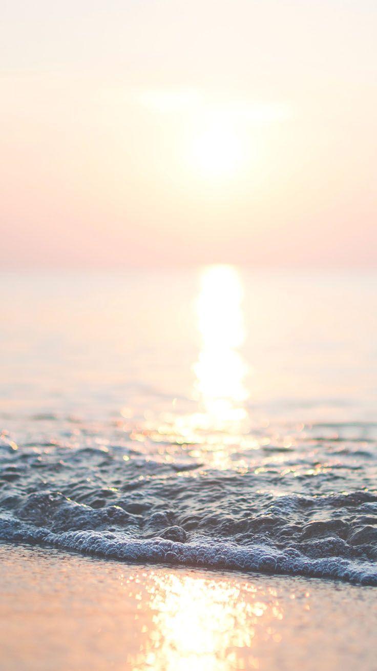 736x1308 Vintage Beach Wallpaper iPhone