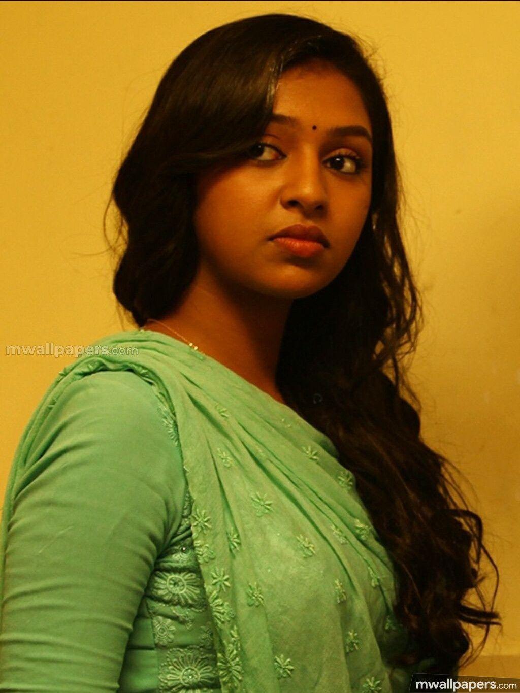 1024x1365 Lakshmi Menon Cute HD Photo (1080p) (1024x1365) (2020)