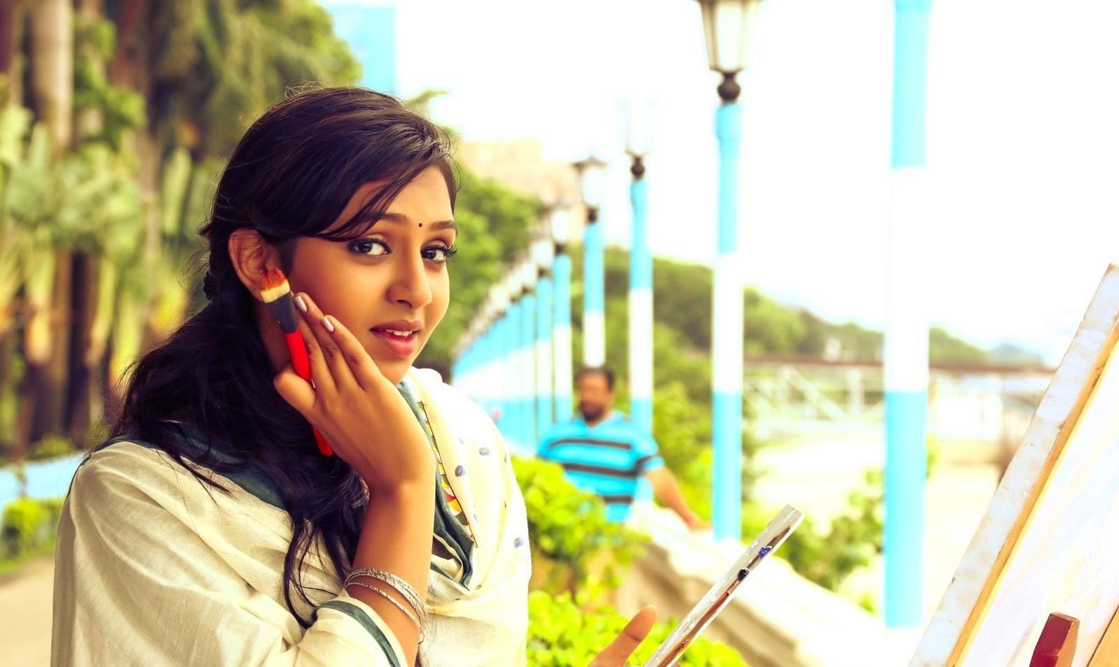 1600x954 Lakshmi Menon Hot and Unseen Photo, Image