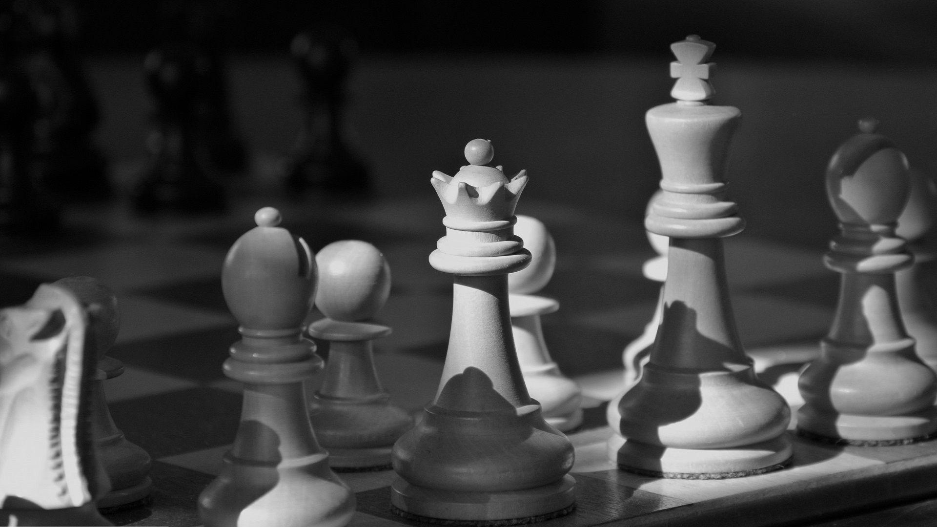 1920x1080 Chess King And Queen Wallpaper