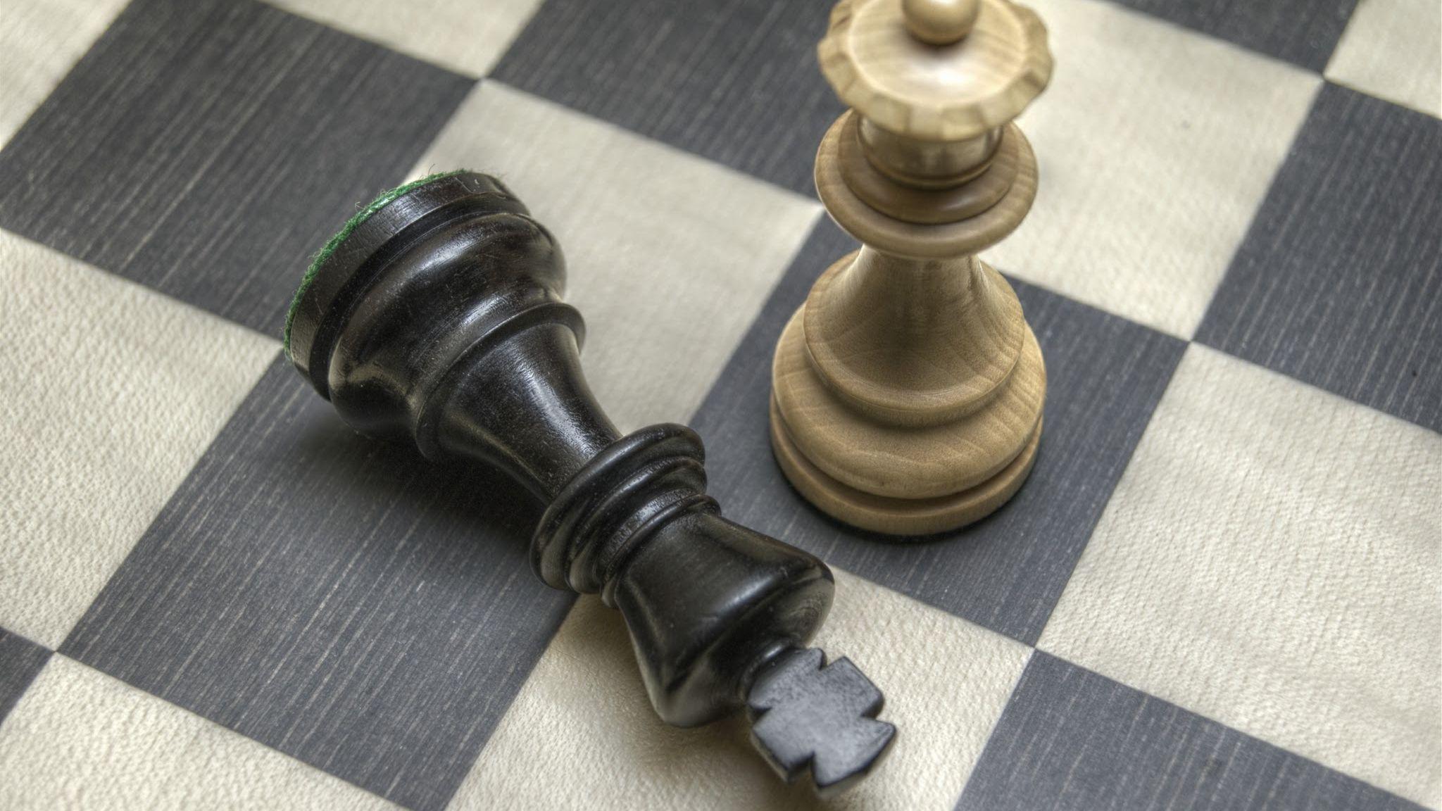 2048x1152 How to Checkmate With a King and Queen