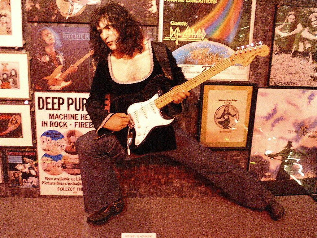 1024x768 Ritchie Blackmore. 蝋人形館