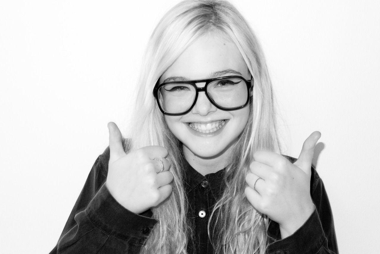 1280x855 Elle Fanning to star in 'All The Bright Places' movie