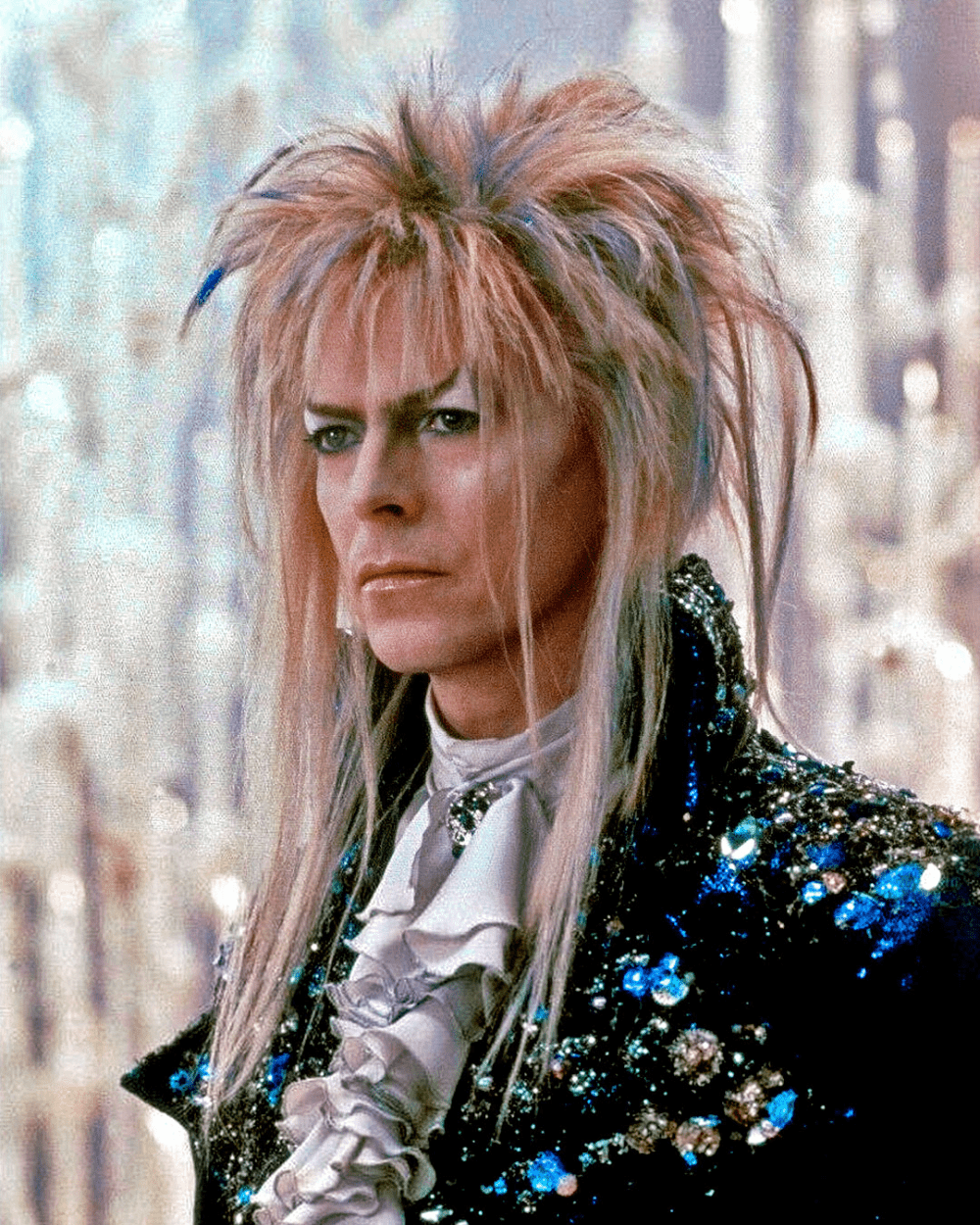 1000x1250 David Bowie Official on Twitter. David bowie labyrinth, Bowie labyrinth, David bowie fashion
