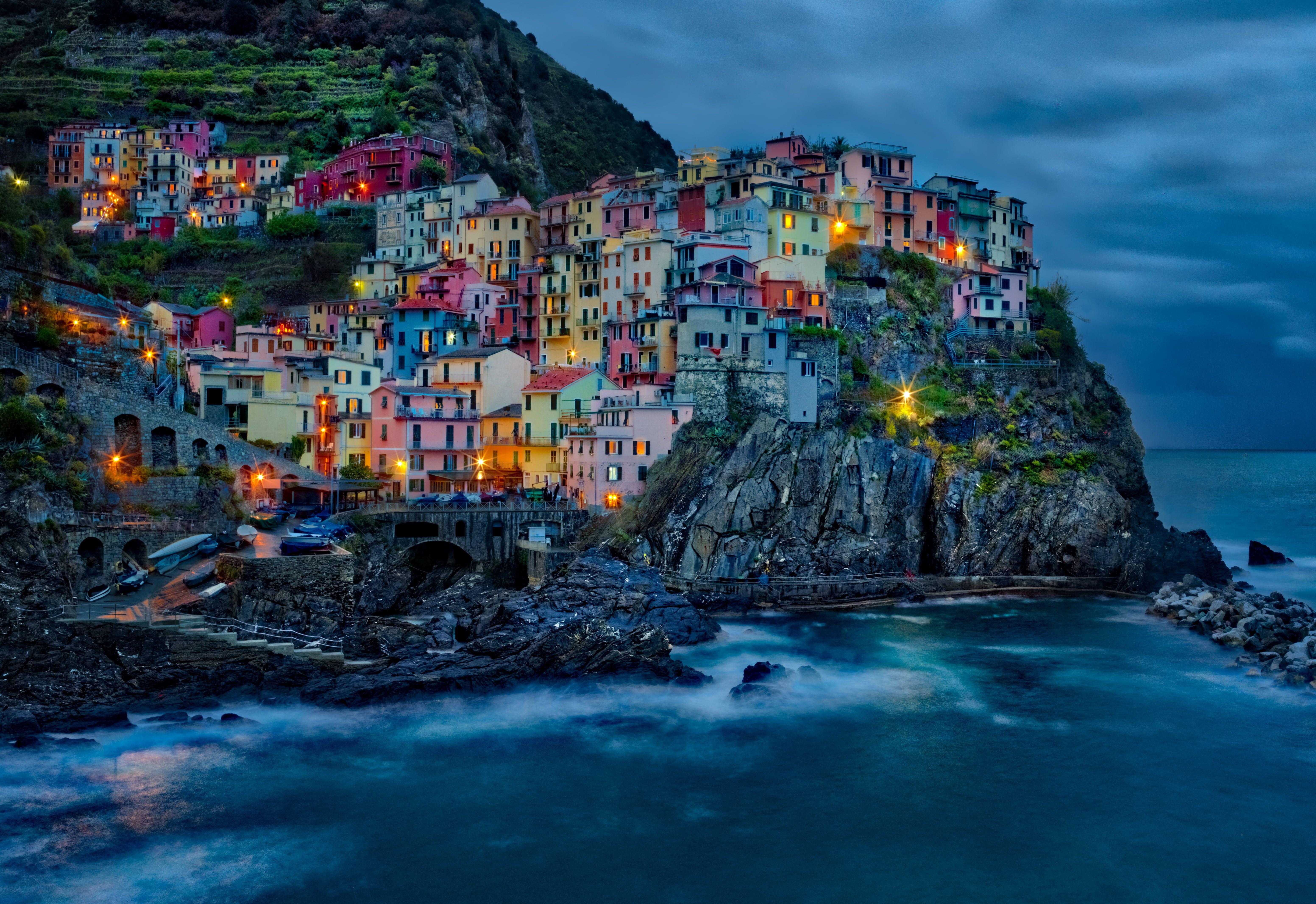 6209x4267 Cinque Terre Wallpaper