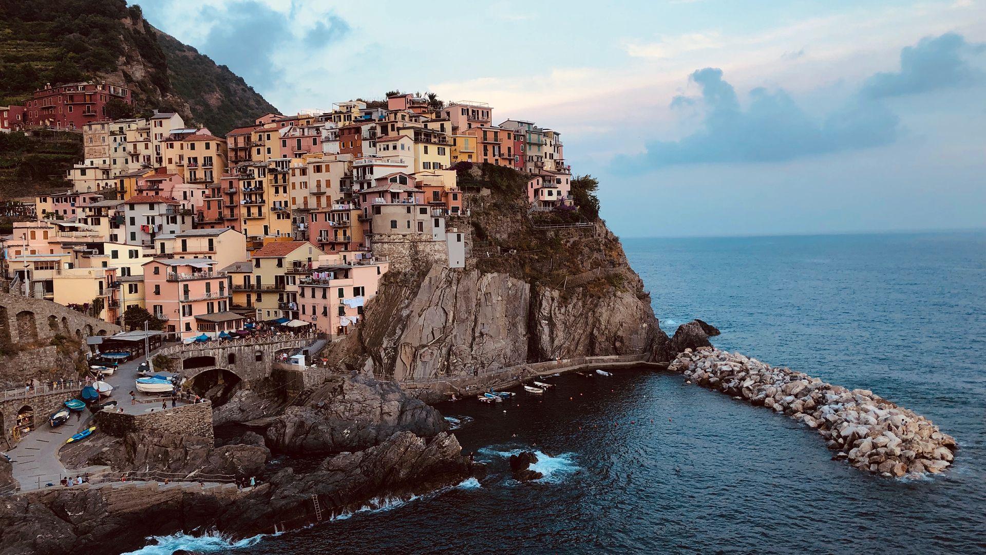 1920x1080 Living on the edge: Postcard from Cinque Terre, Italy