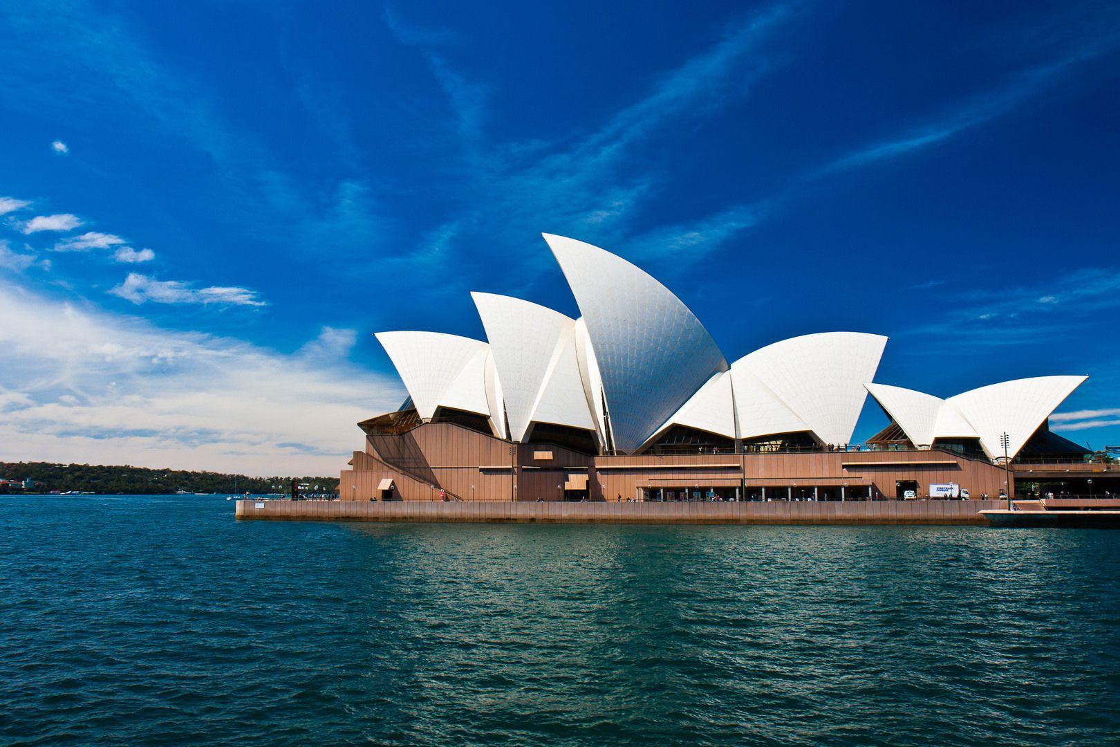 1620x1080 Best HD Sydney Opera House Wallpaper