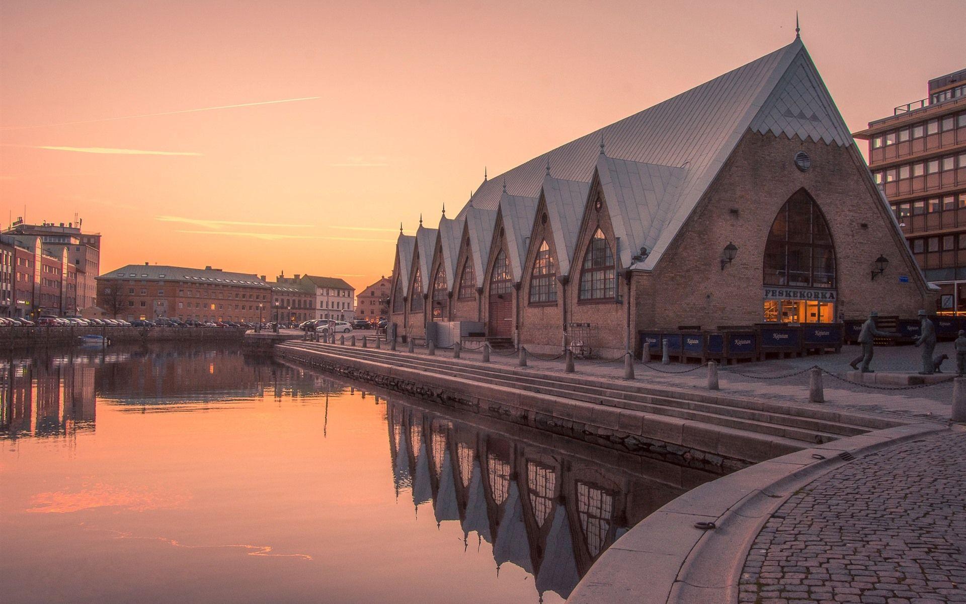 1920x1200 Wallpaper Sweden, Gothenburg, river, city 1920x1200 HD Picture, Image