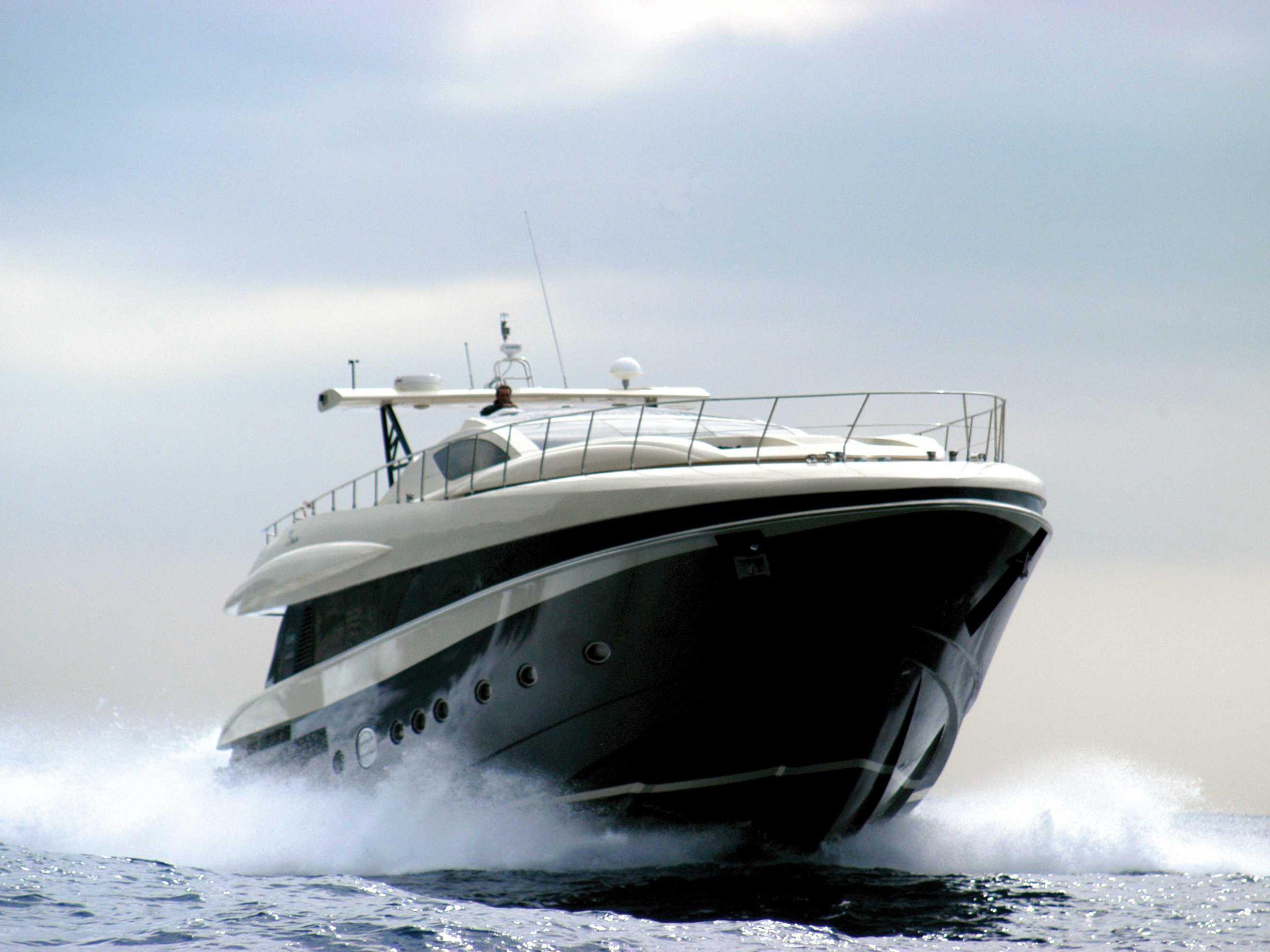 2560x1920 Yacht Wallpaper. Yacht Wallpaper, Bahamas Yacht Wallpaper and Skyfall Yacht Wallpaper
