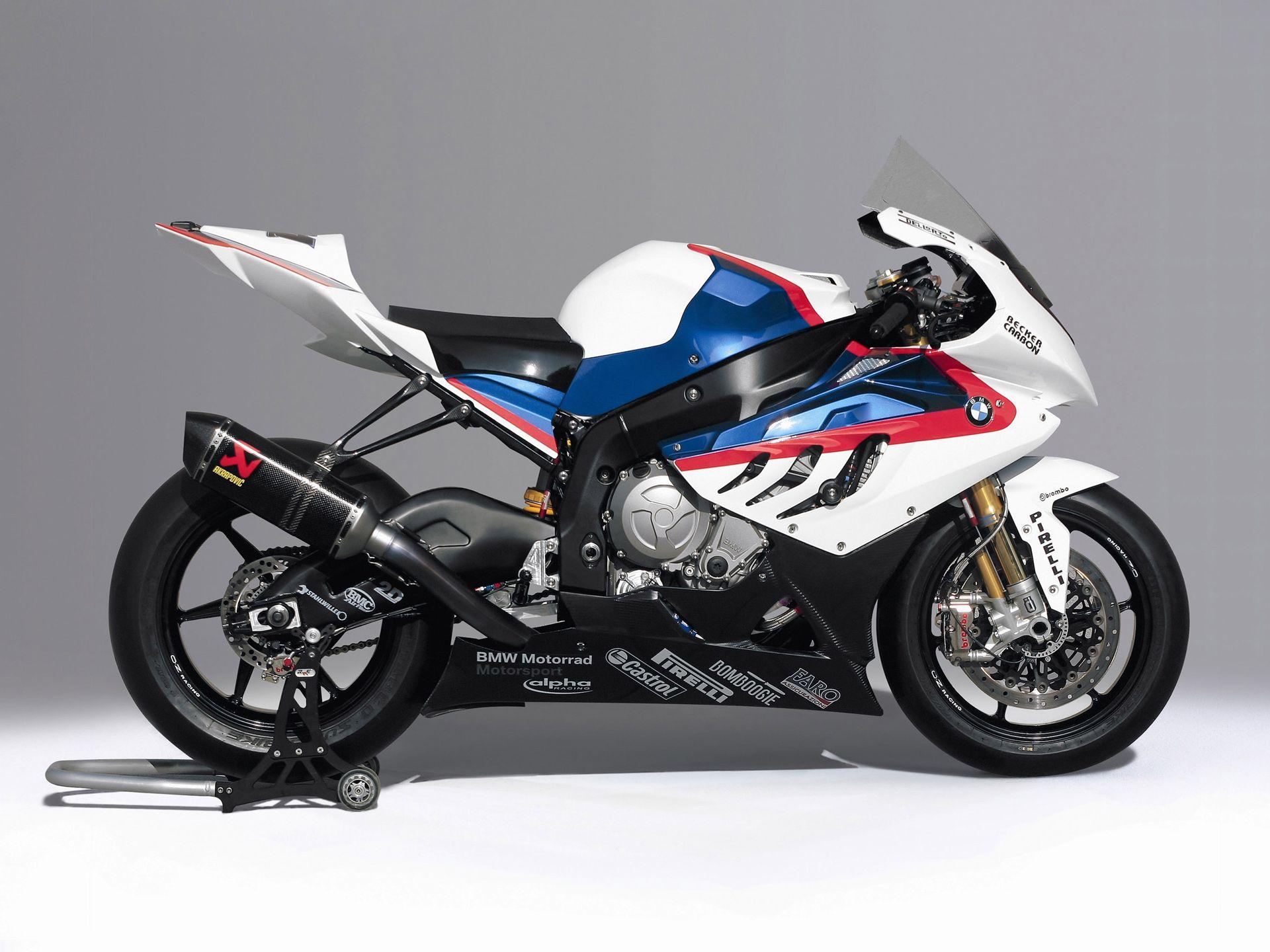 1920x1440 Bmw S1000RR wallpaperx1440