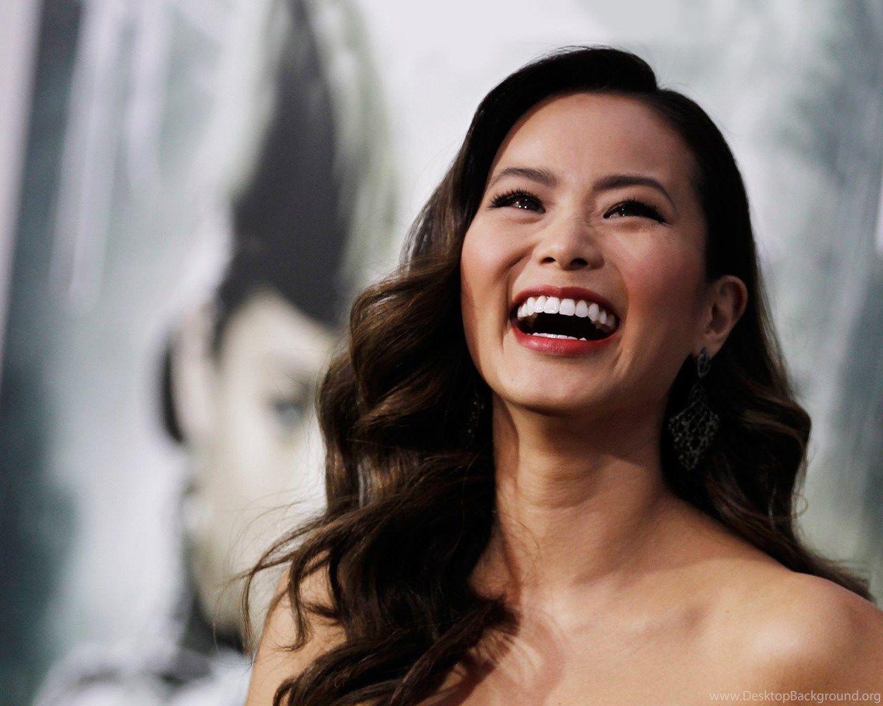 1280x1024 Jamie Chung Wallpaper, Picture, Photo & Image Desktop Background