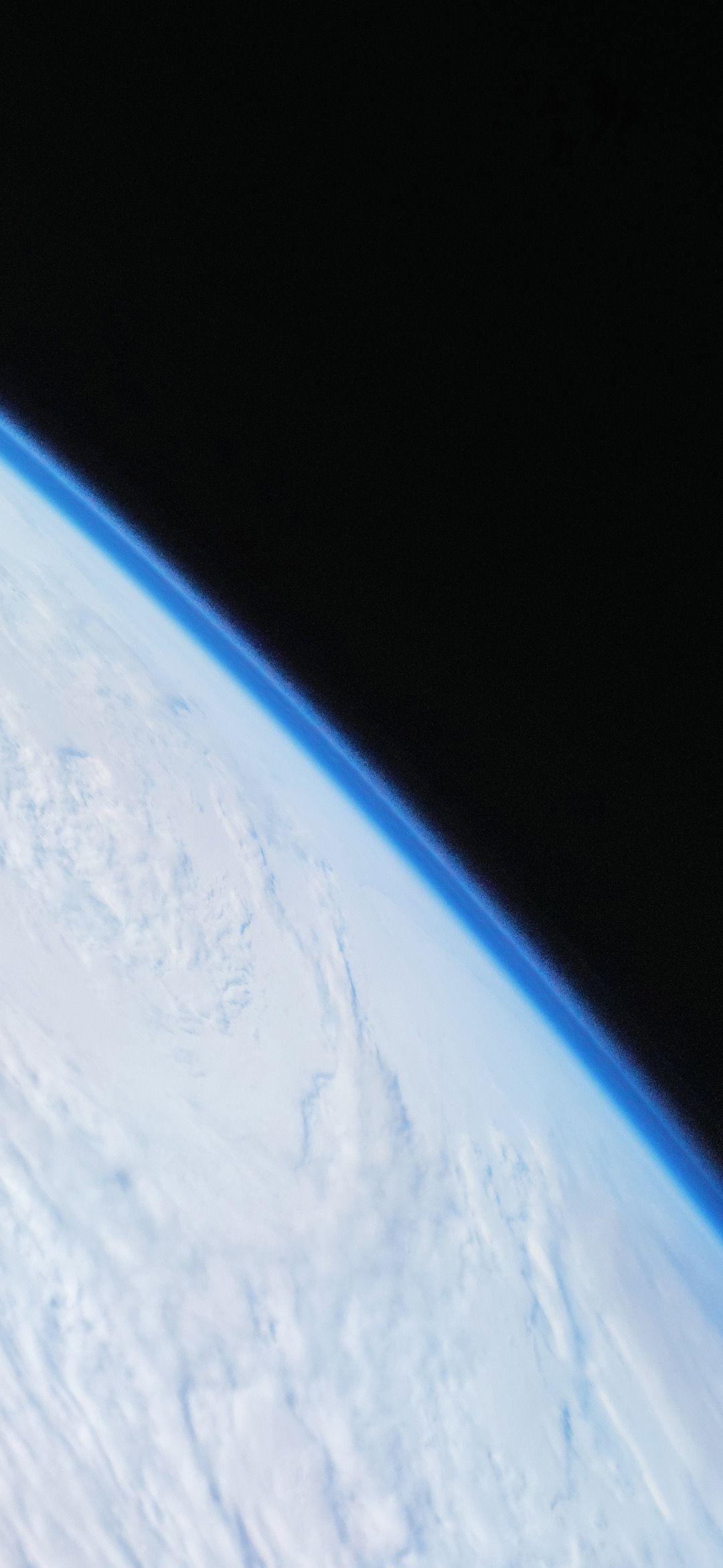 1080x2340 Xiaomi Mi 10 Pro 108MP samples shot from space now available to download