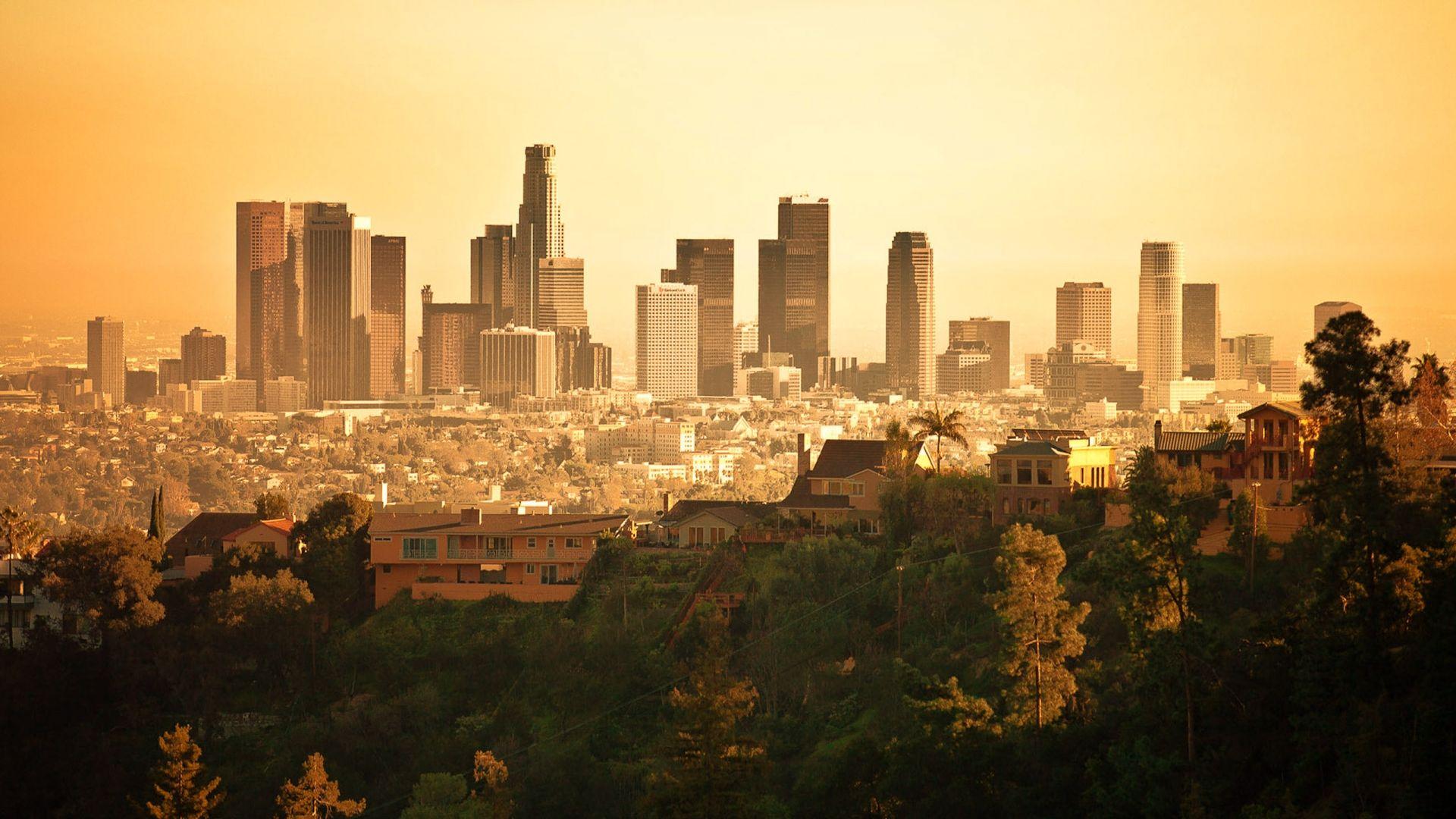 1920x1080 High Definition Wallpaper wallpaper: Arriving in Los Angeles