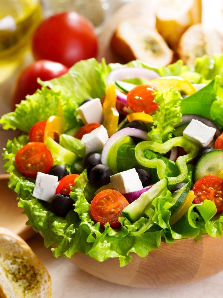 Hình nền iPad 768x1024 Salad Greek Vegetables Food